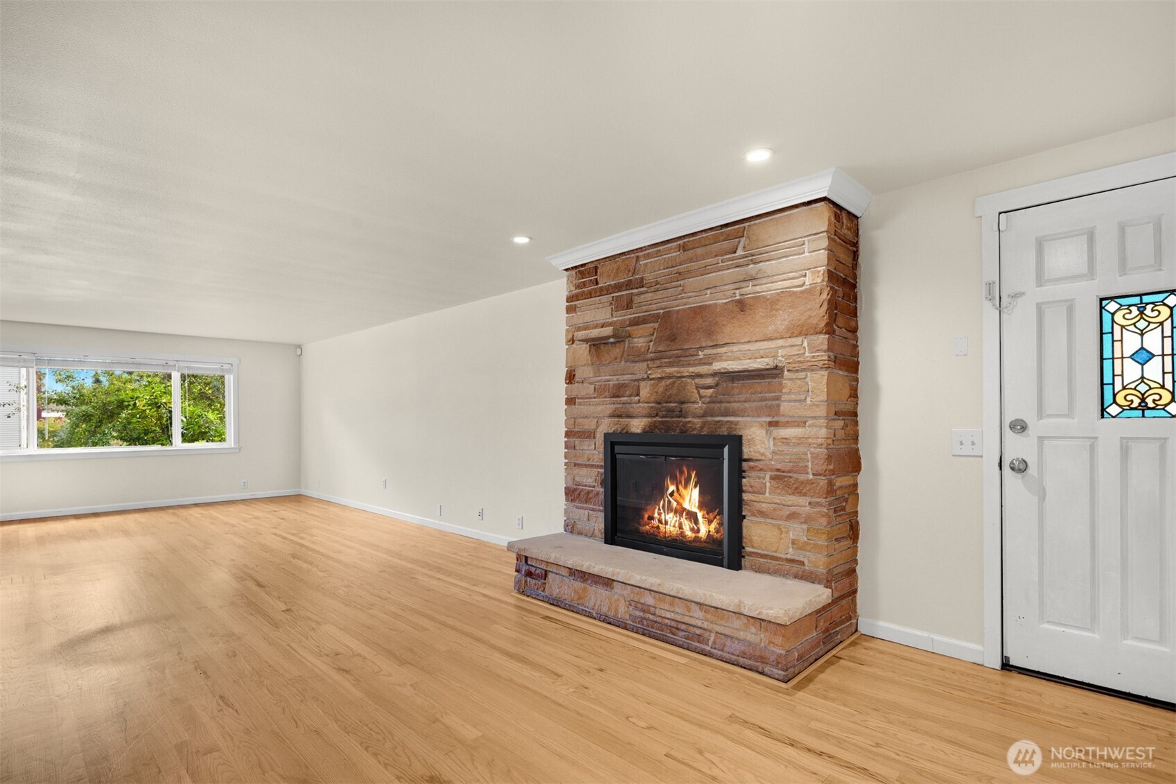 9515 Linden Avenue Property Photo 18