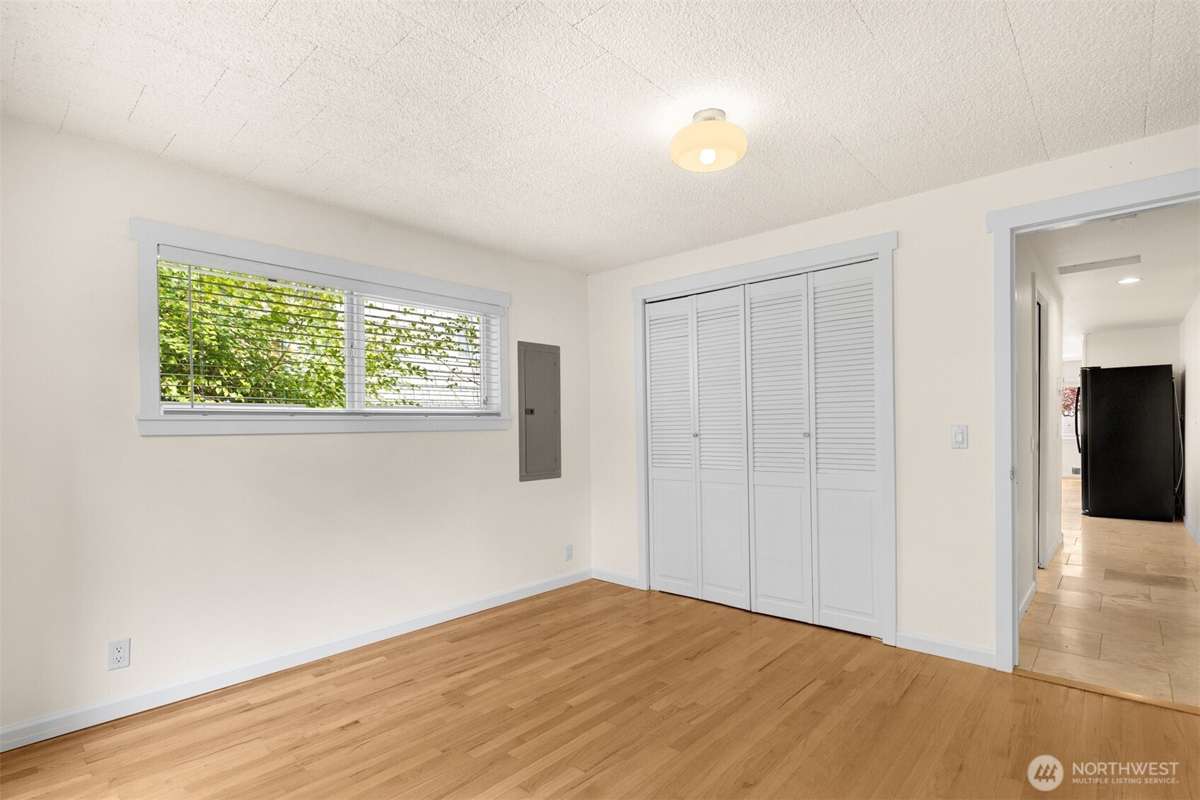 9515 Linden Avenue Property Photo 26