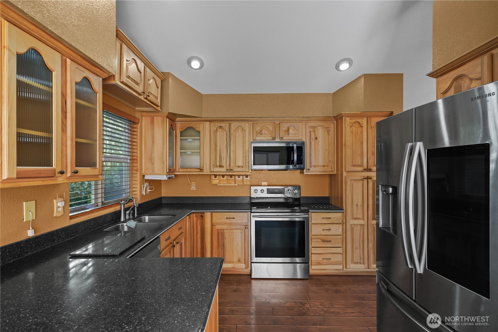 6036 Chetshire Lane Property Photo 6