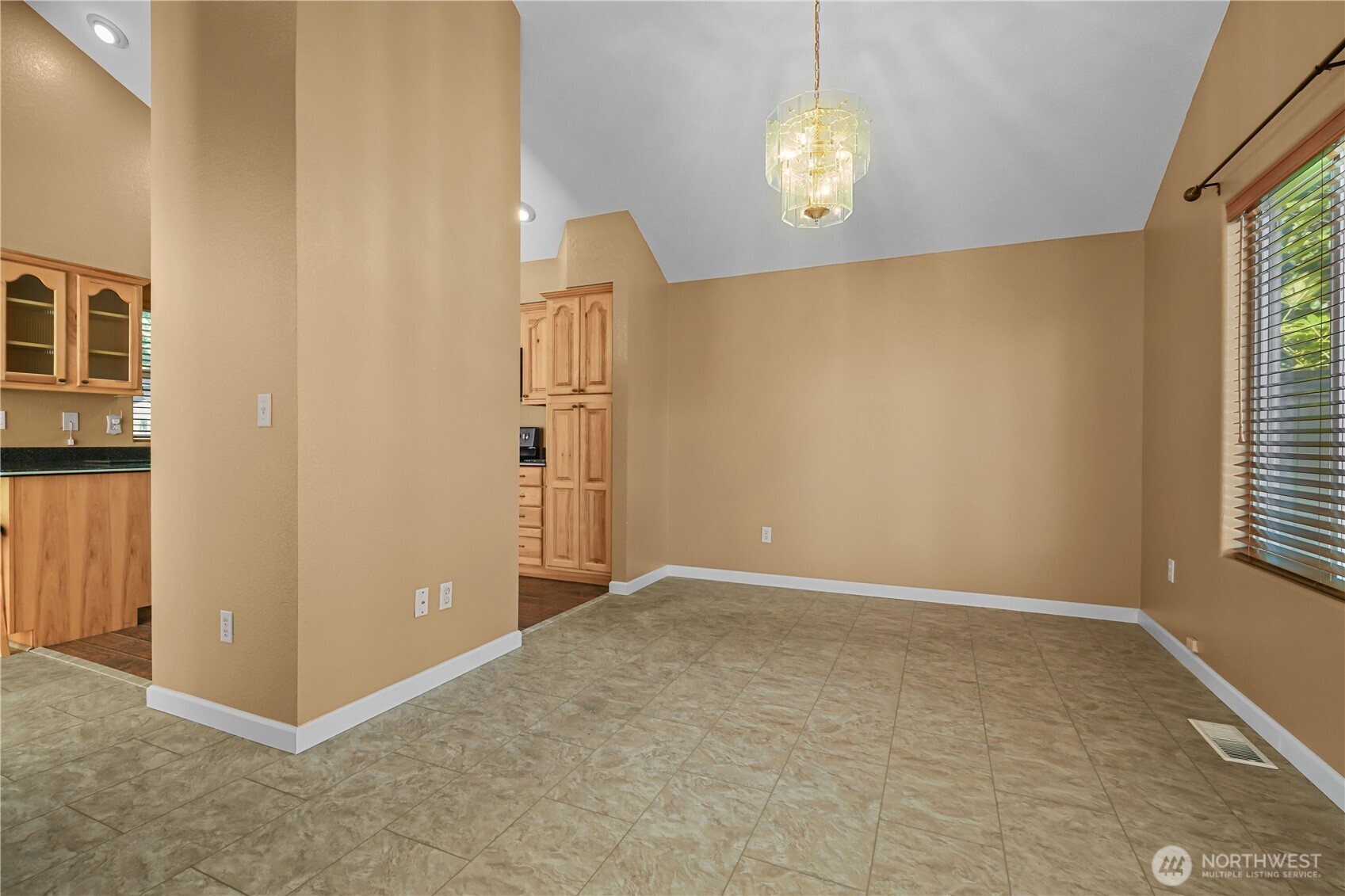 6036 Chetshire Lane Property Photo 10