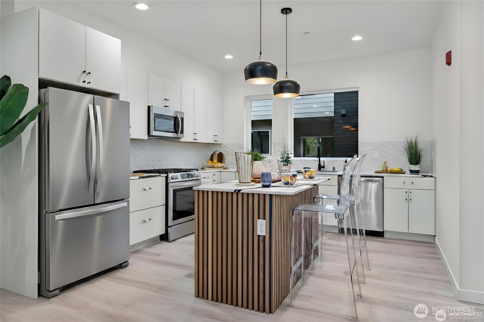 11541 17th Circle Property Photo 3
