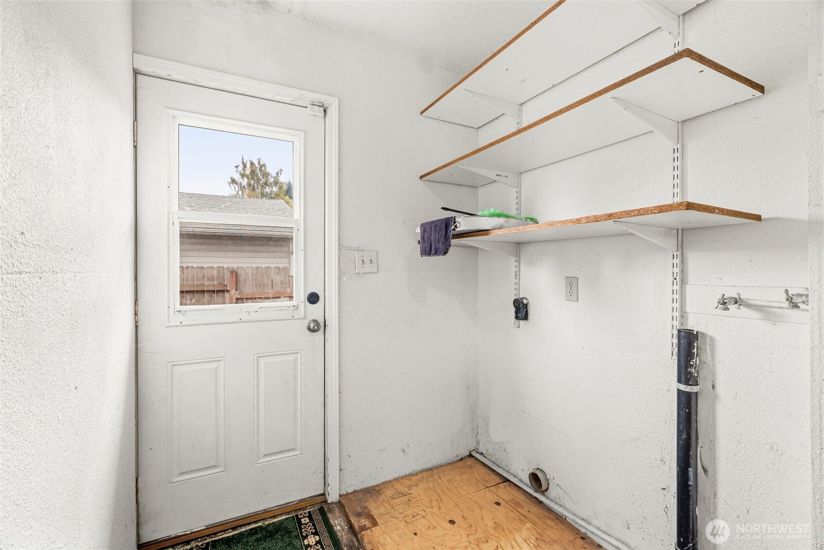2535 30th Avenue Property Photo 13