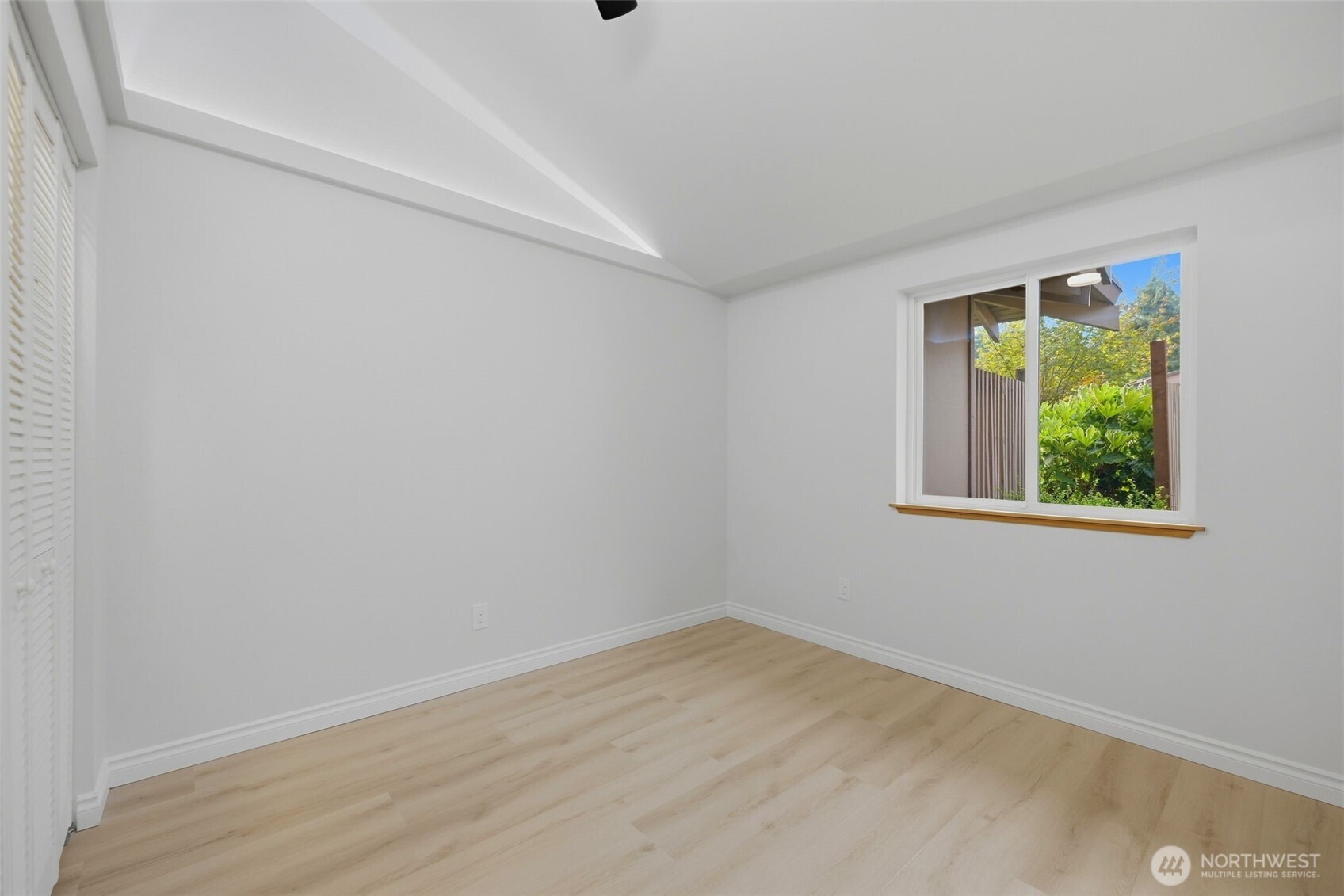 2802 Garden Court A Property Photo 21