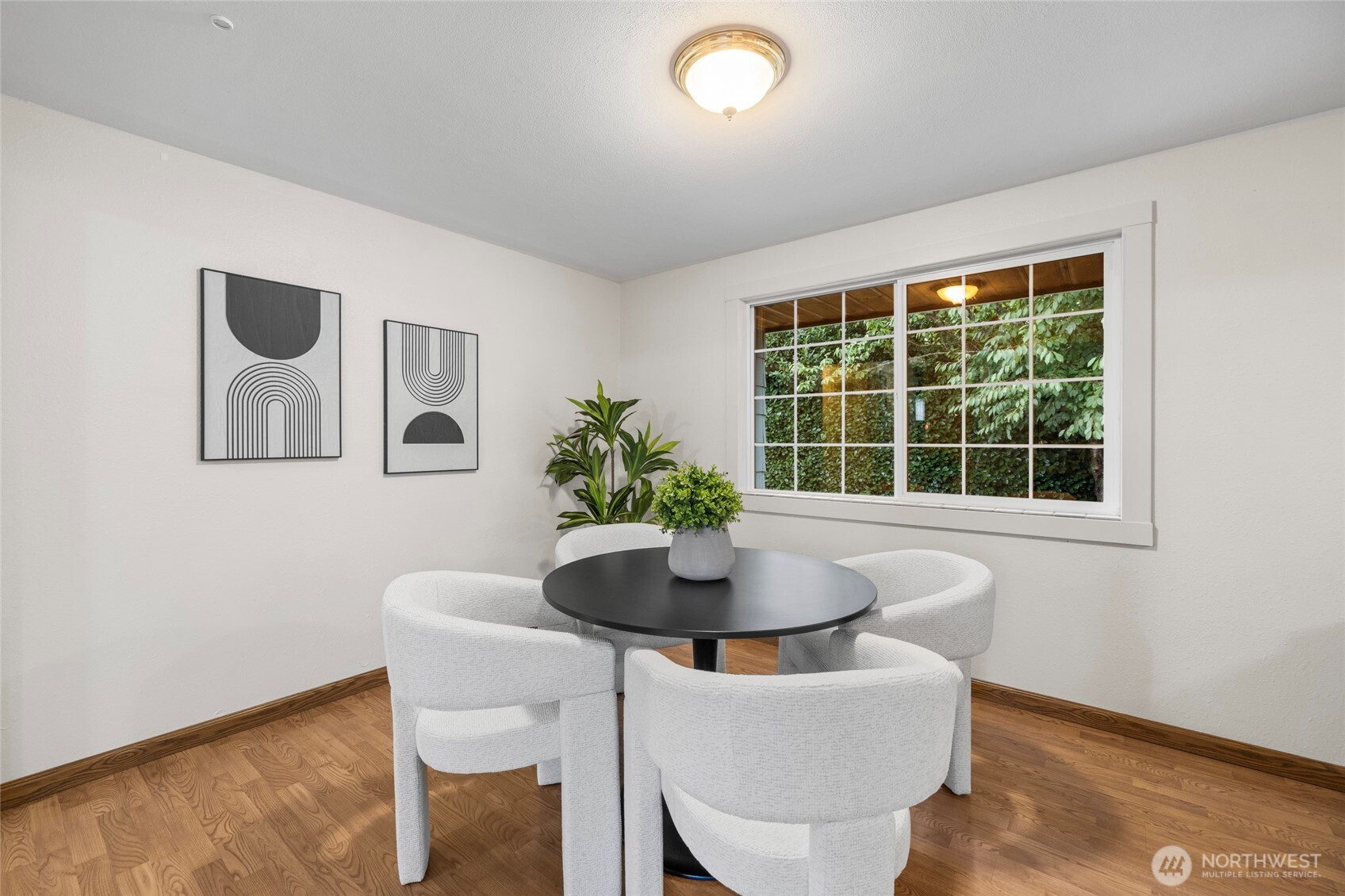 18727 Fishermans Loop Property Photo 12