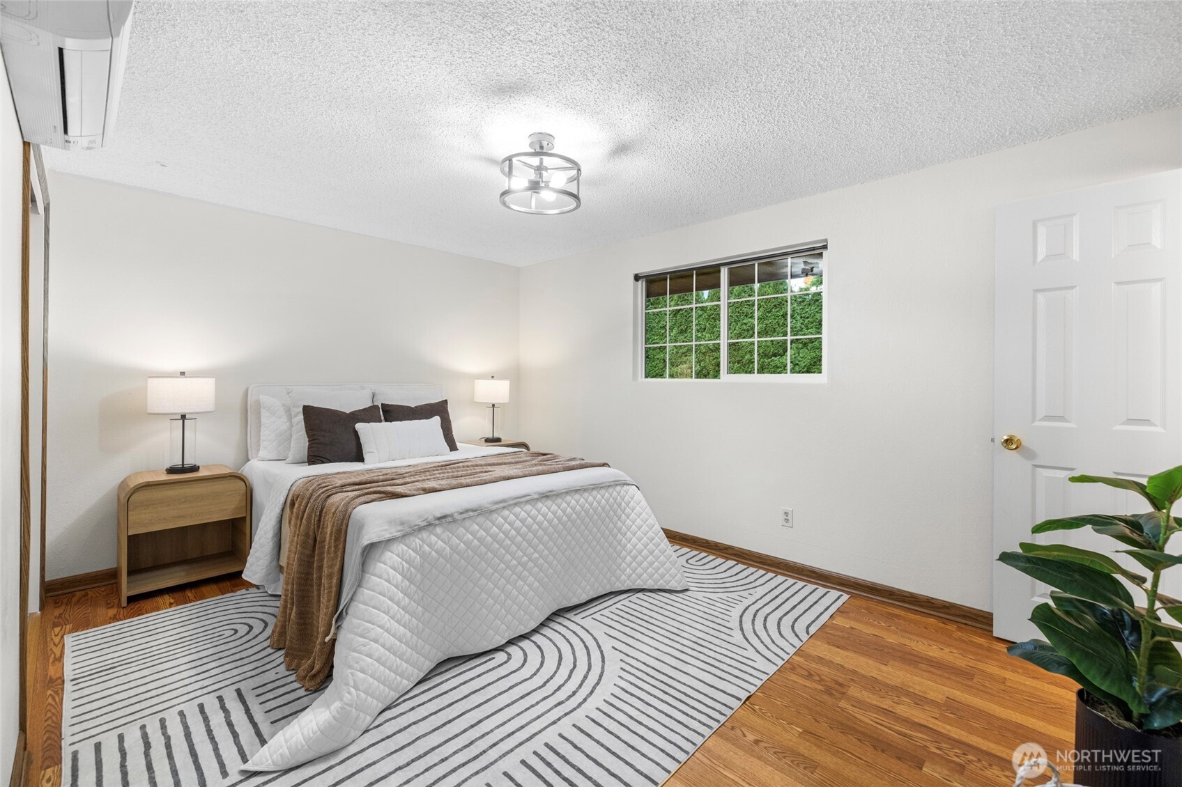 18727 Fishermans Loop Property Photo 26