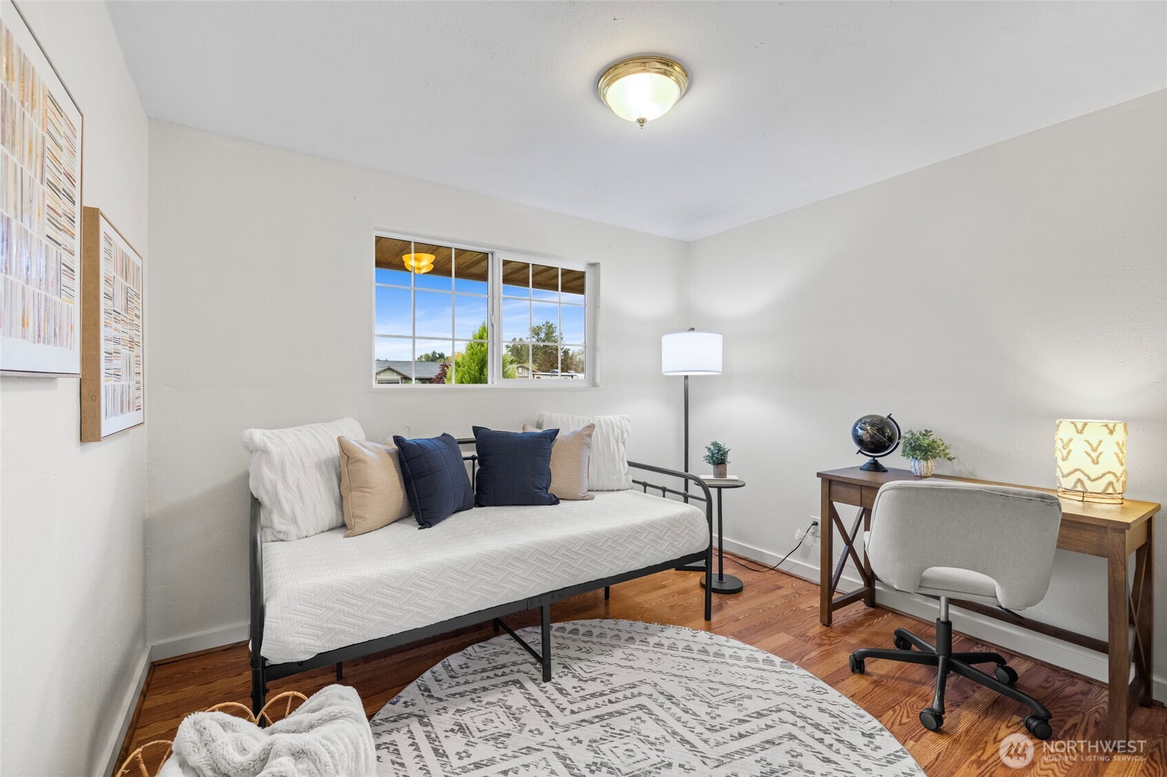 18727 Fishermans Loop Property Photo 30