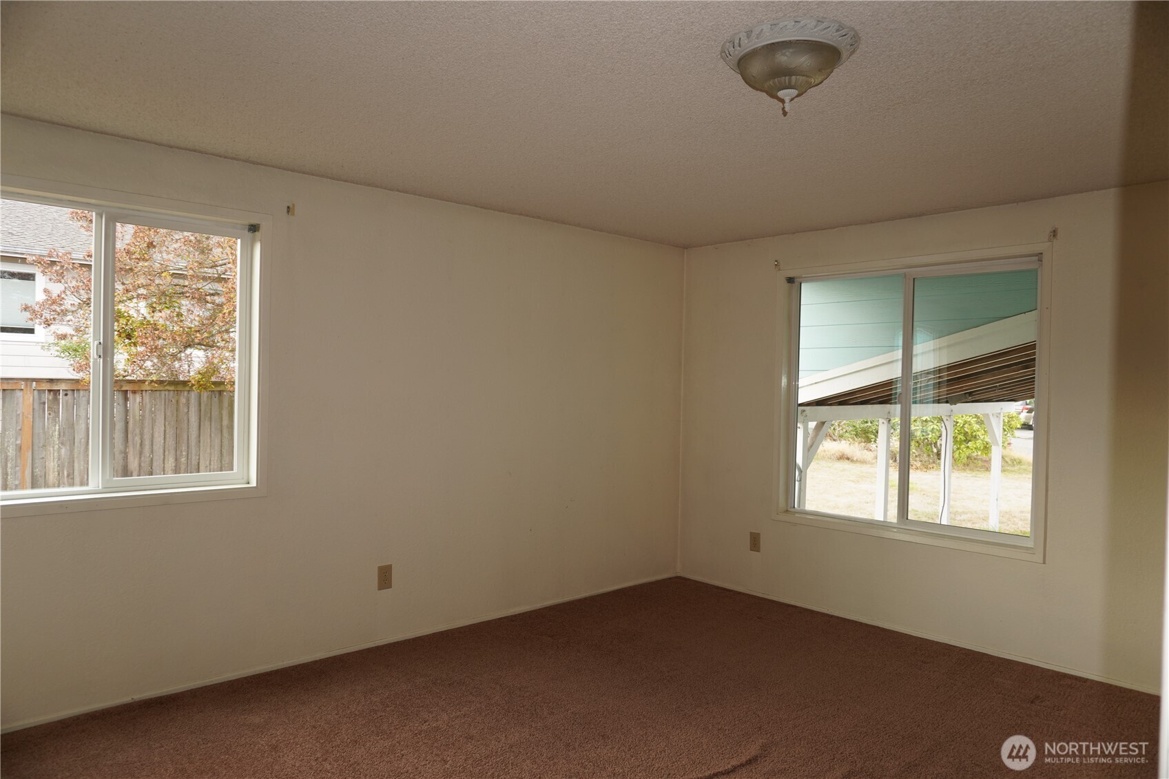 711 Christman Place Property Photo 10