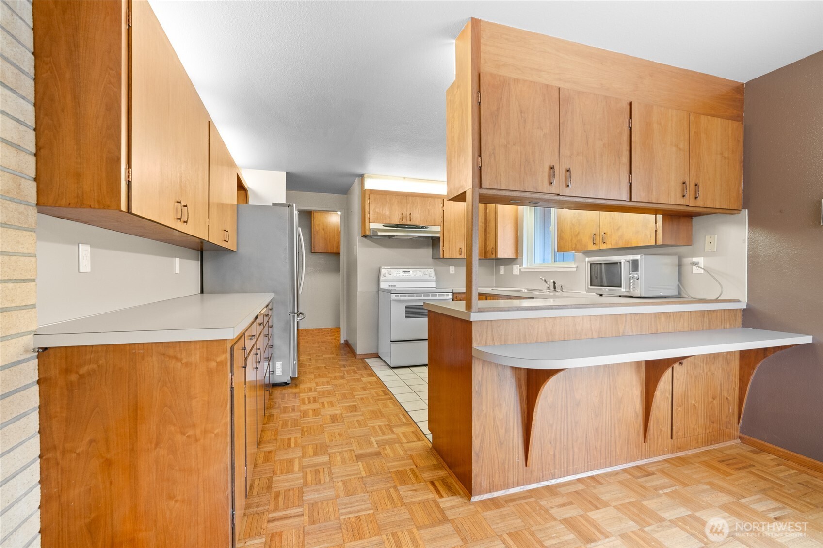 1605 126th Street Property Photo 5