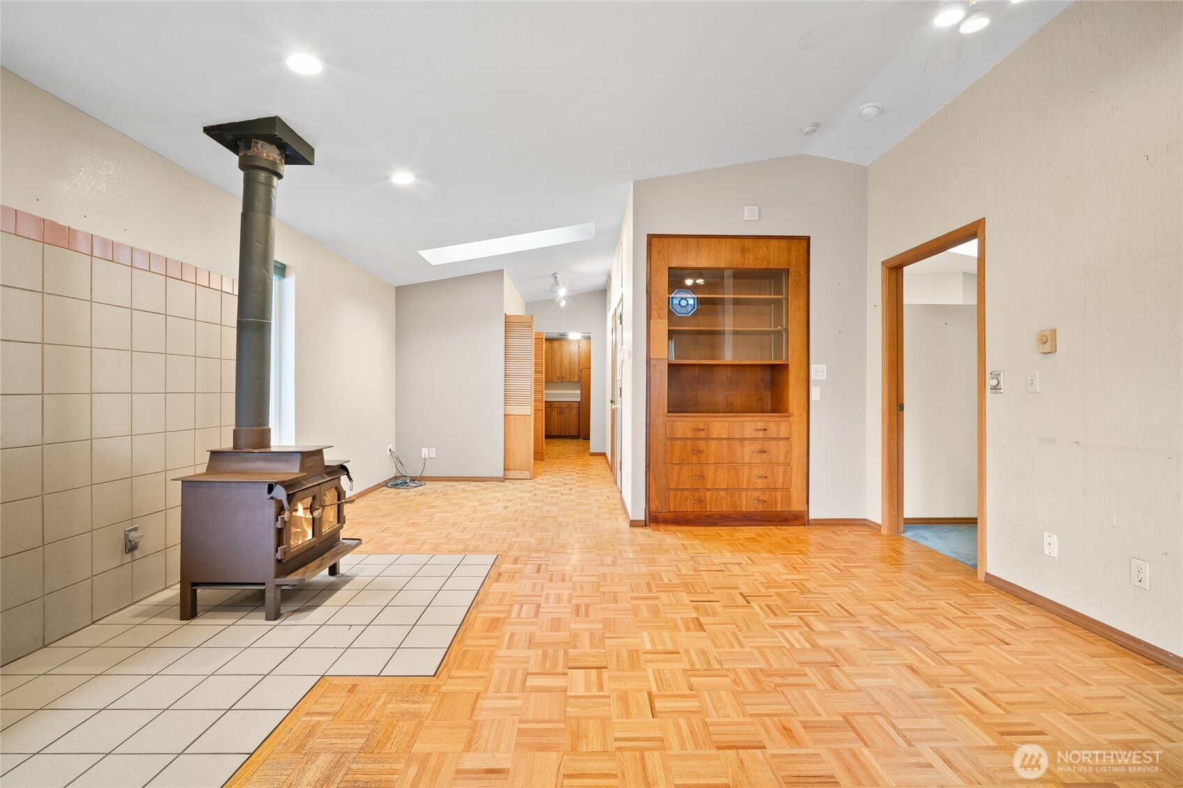 1605 126th Street Property Photo 10