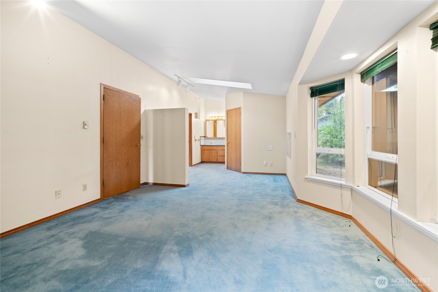 1605 126th Street Property Photo 12