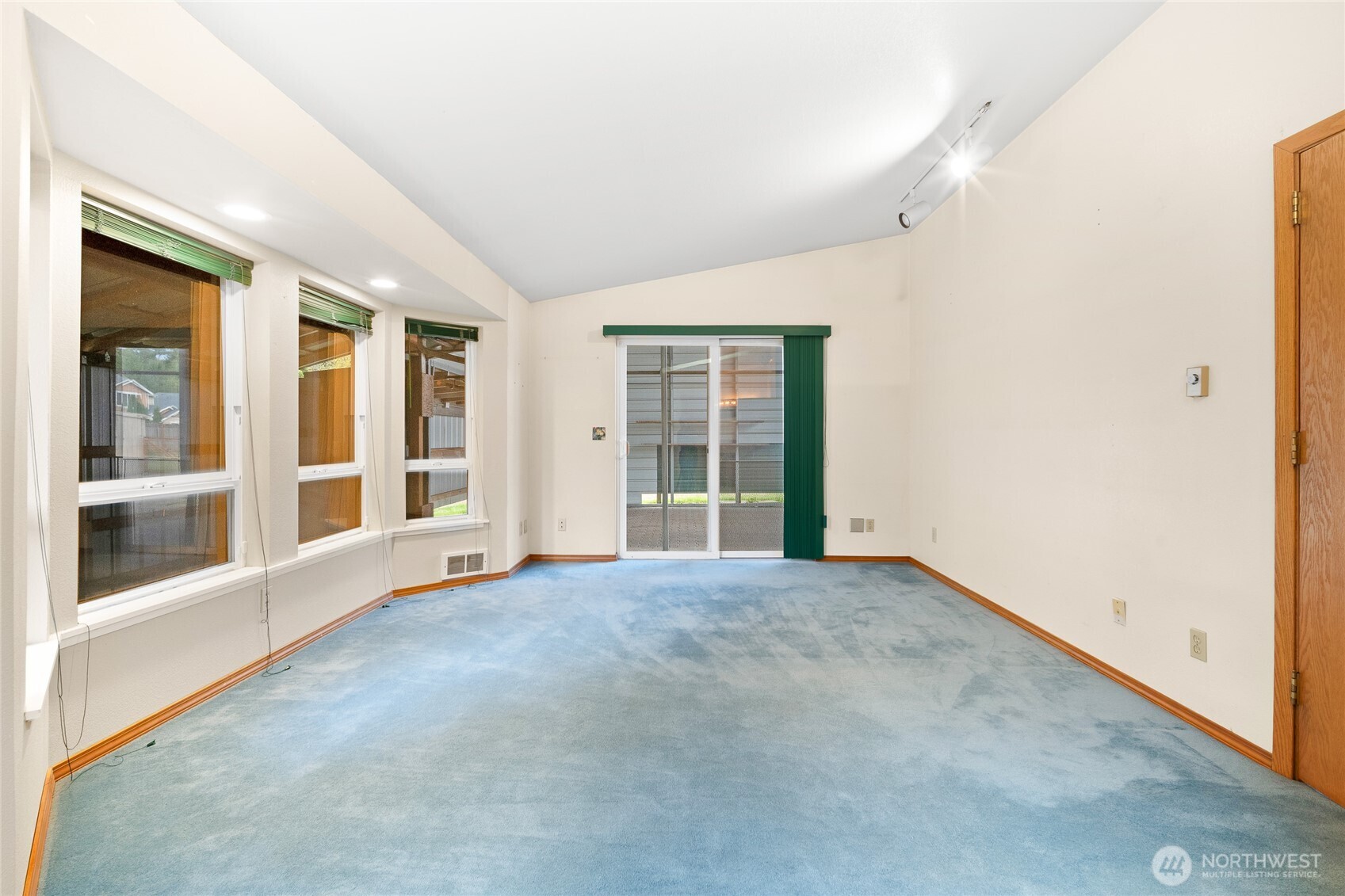 1605 126th Street Property Photo 13