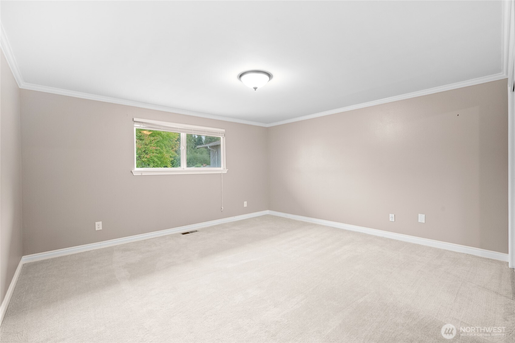 1605 126th Street Property Photo 17