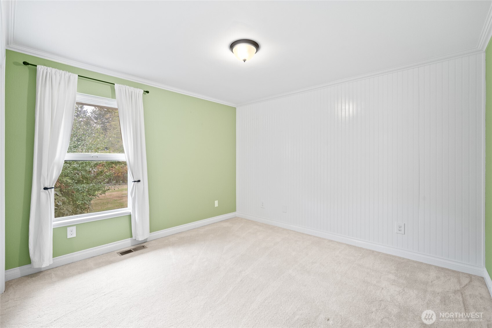 1605 126th Street Property Photo 19