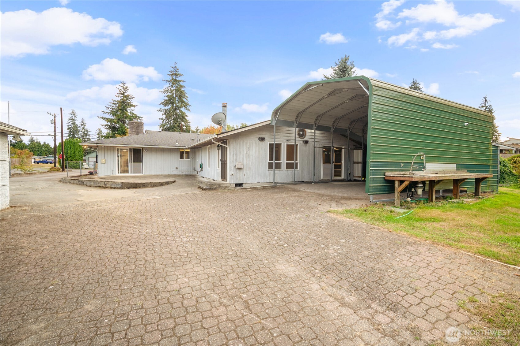 1605 126th Street Property Photo 24