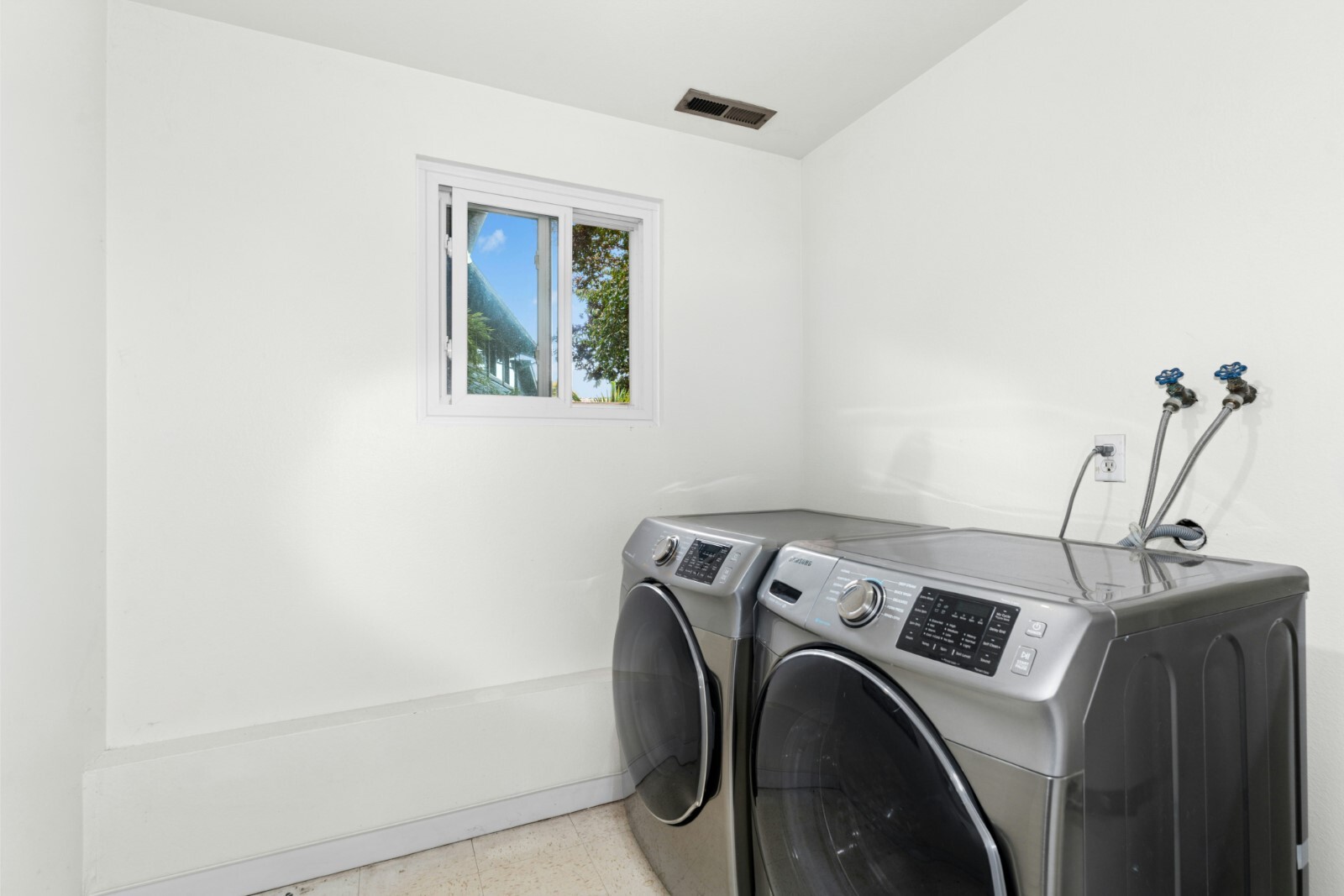 11315 Ne 129th Court Property Photo 28