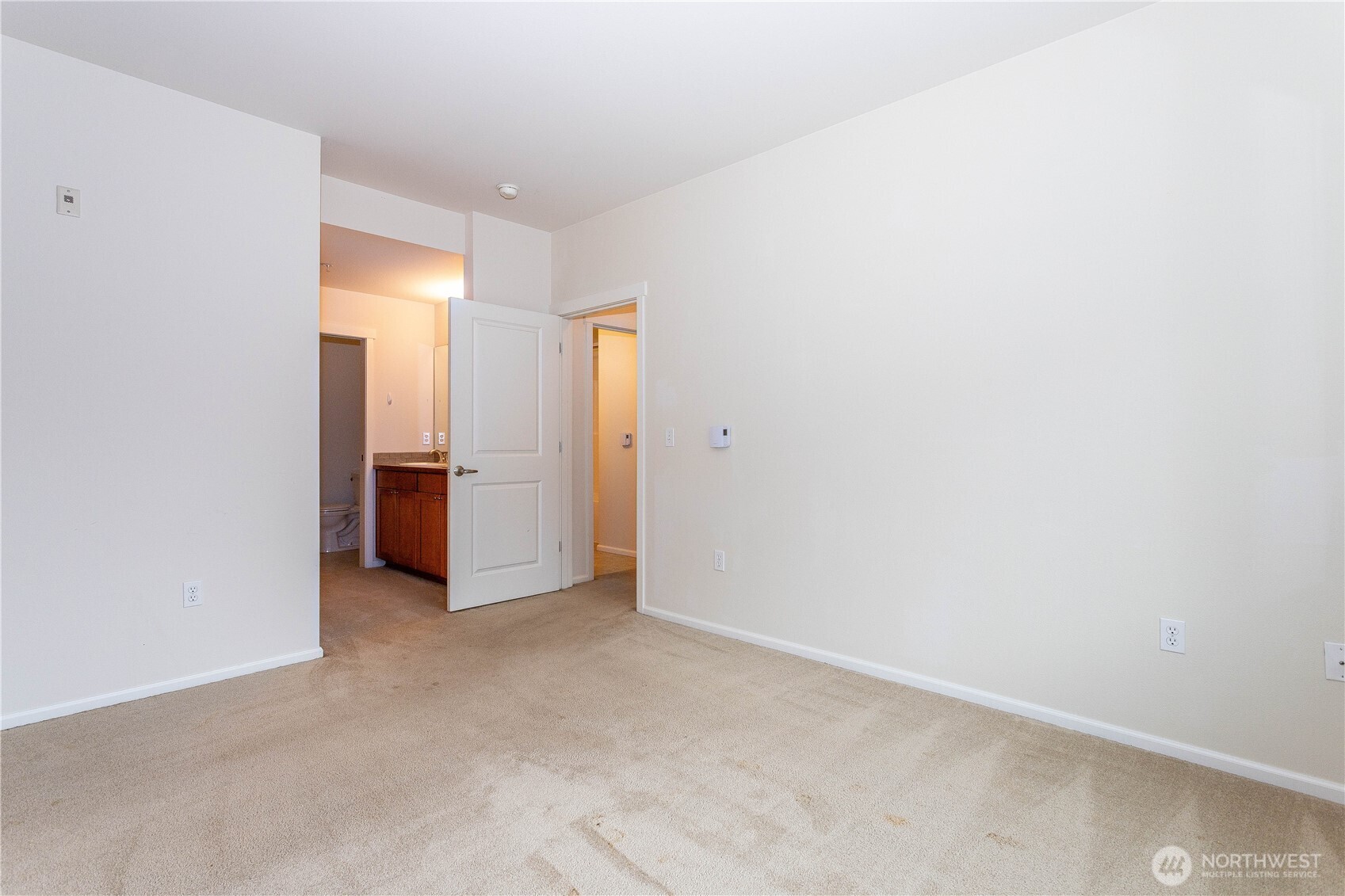 21240 40th Place Unit B Property Photo 10