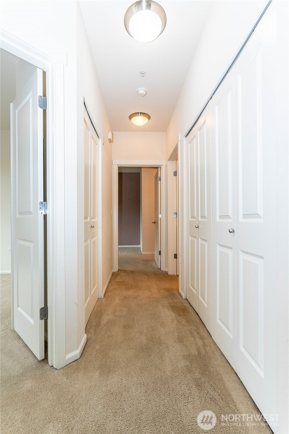 21240 40th Place Unit B Property Photo 17