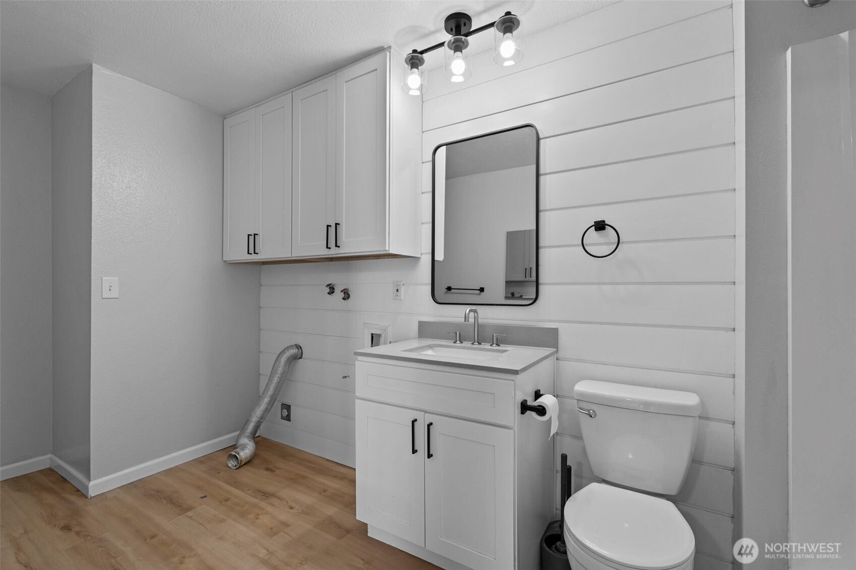 1102 Cowlitz Way Property Photo 8