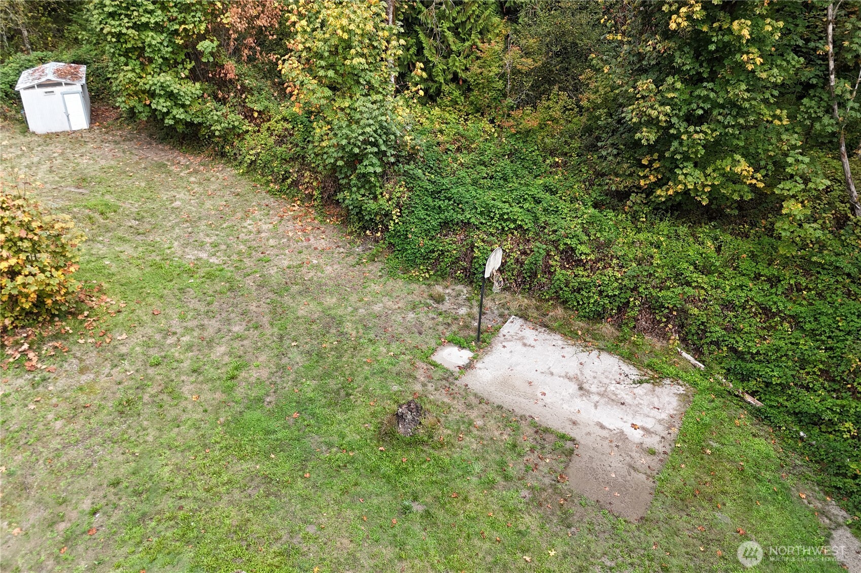 41354 North Shore Lane Property Photo 8
