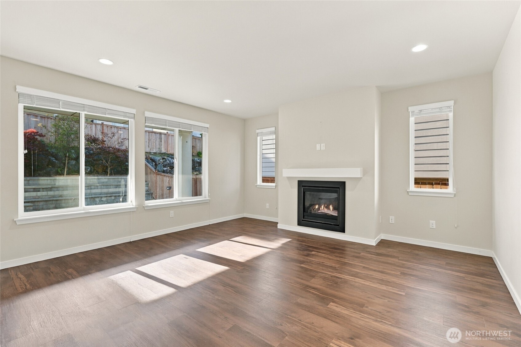 25707 207th Place Property Photo 5