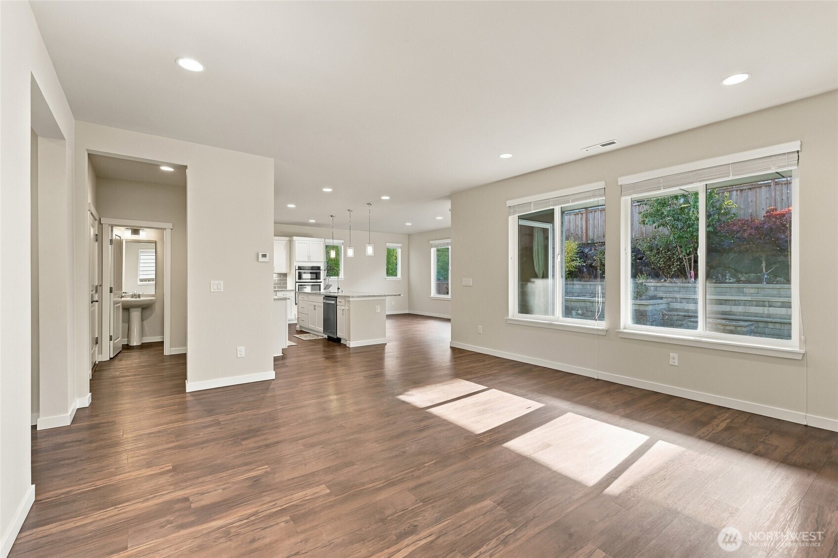 25707 207th Place Property Photo 6
