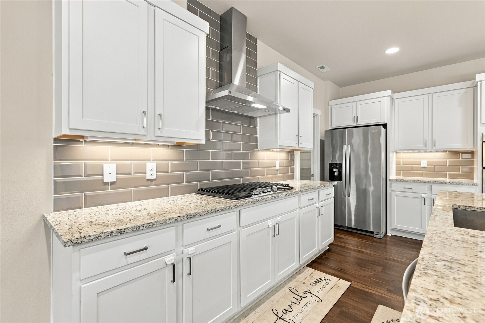 25707 207th Place Property Photo 8