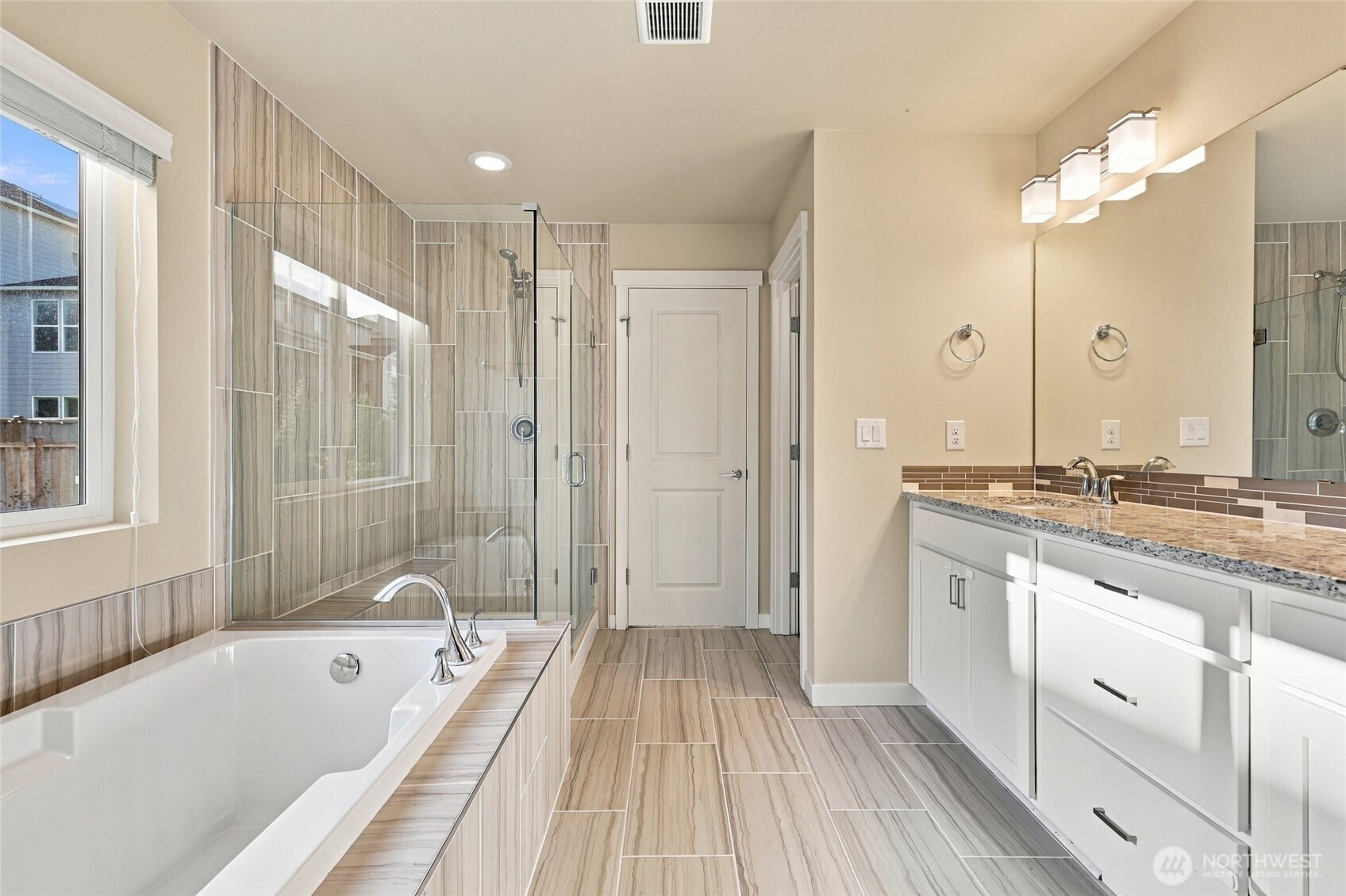 25707 207th Place Property Photo 19