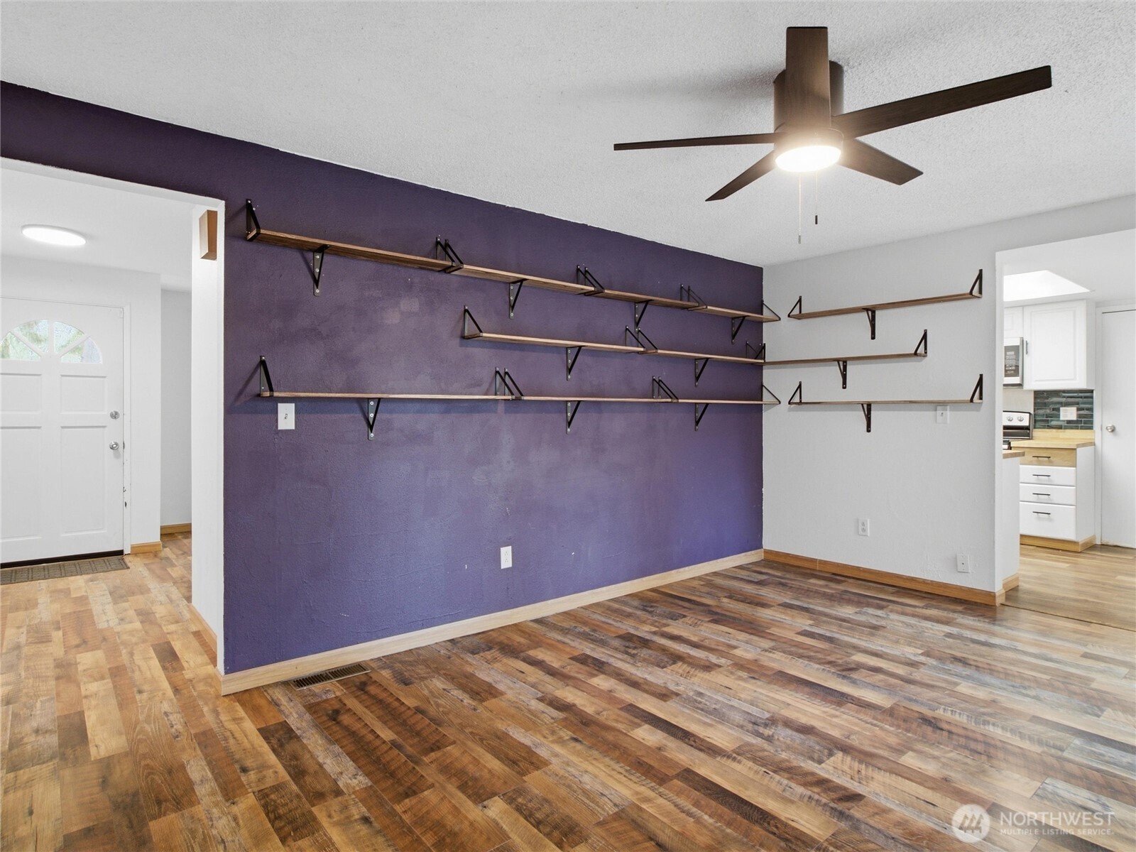 4803 33rd Court Property Photo 10