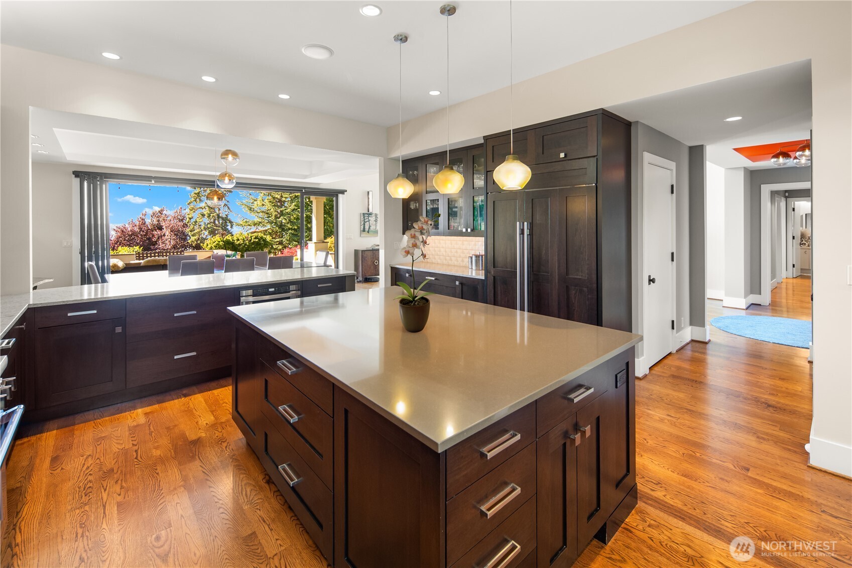 2820 Magnolia Boulevard Property Photo 12