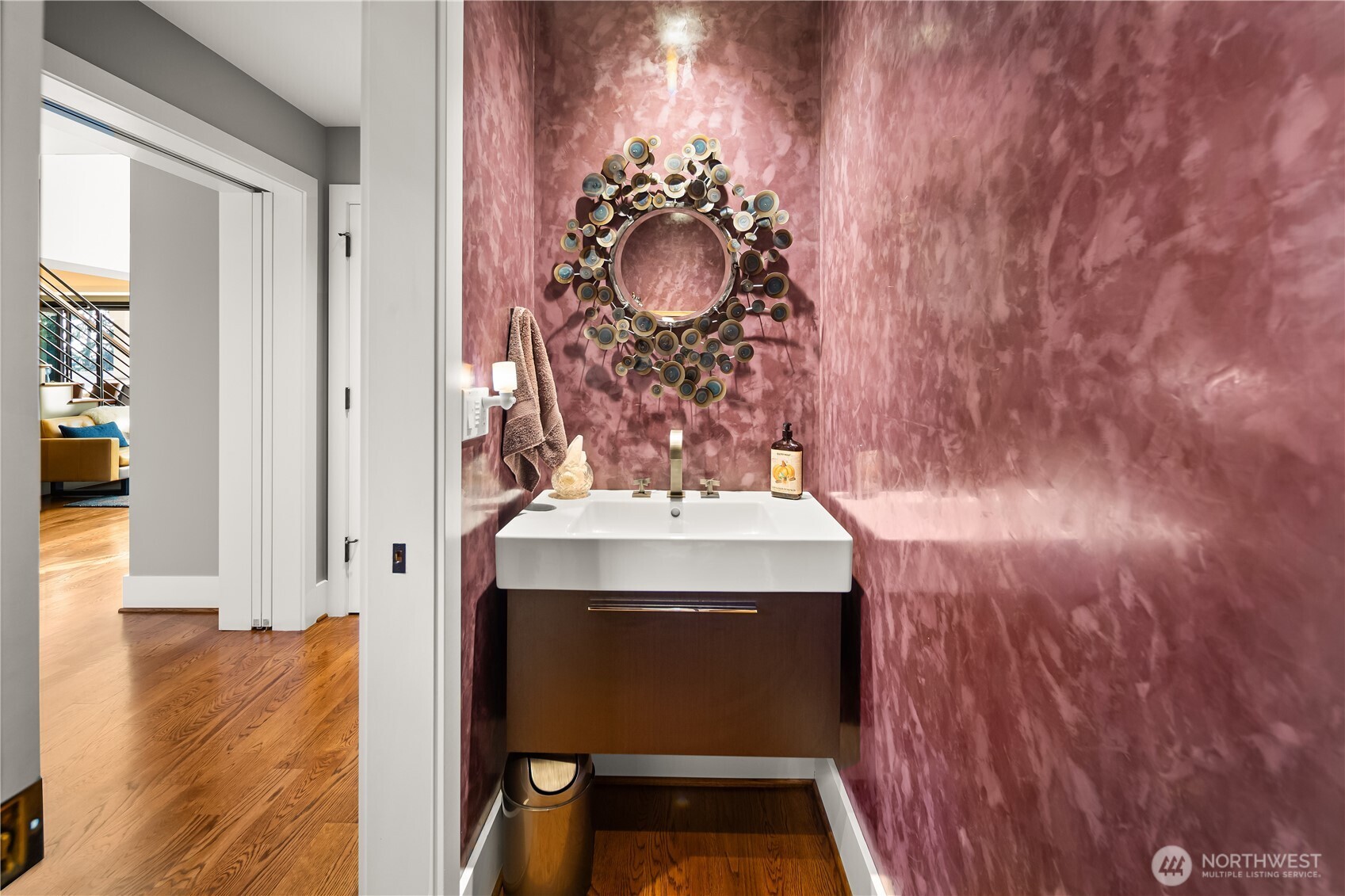 2820 Magnolia Boulevard Property Photo 19