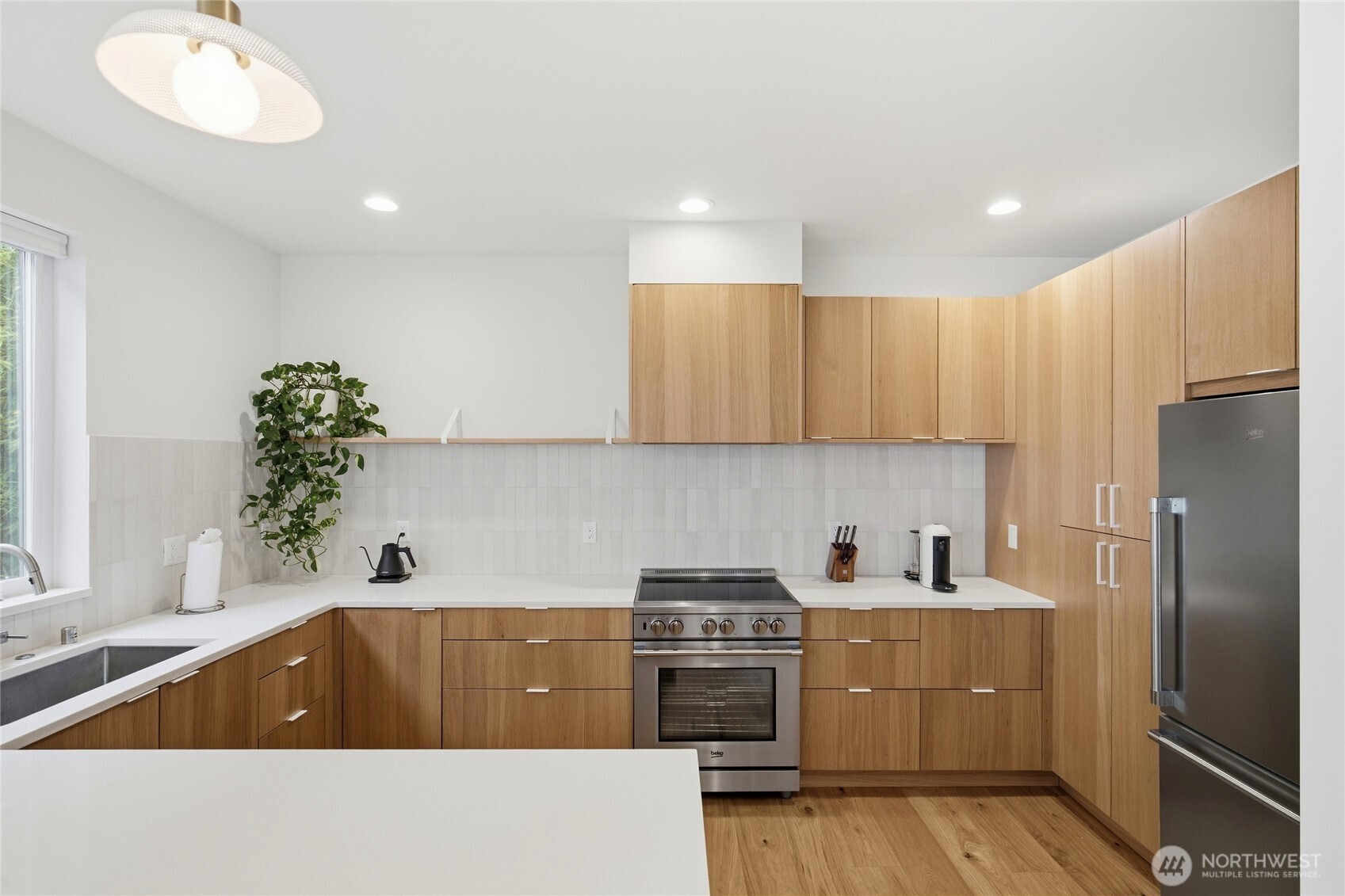 514 Ne 102nd Street B Property Photo 11