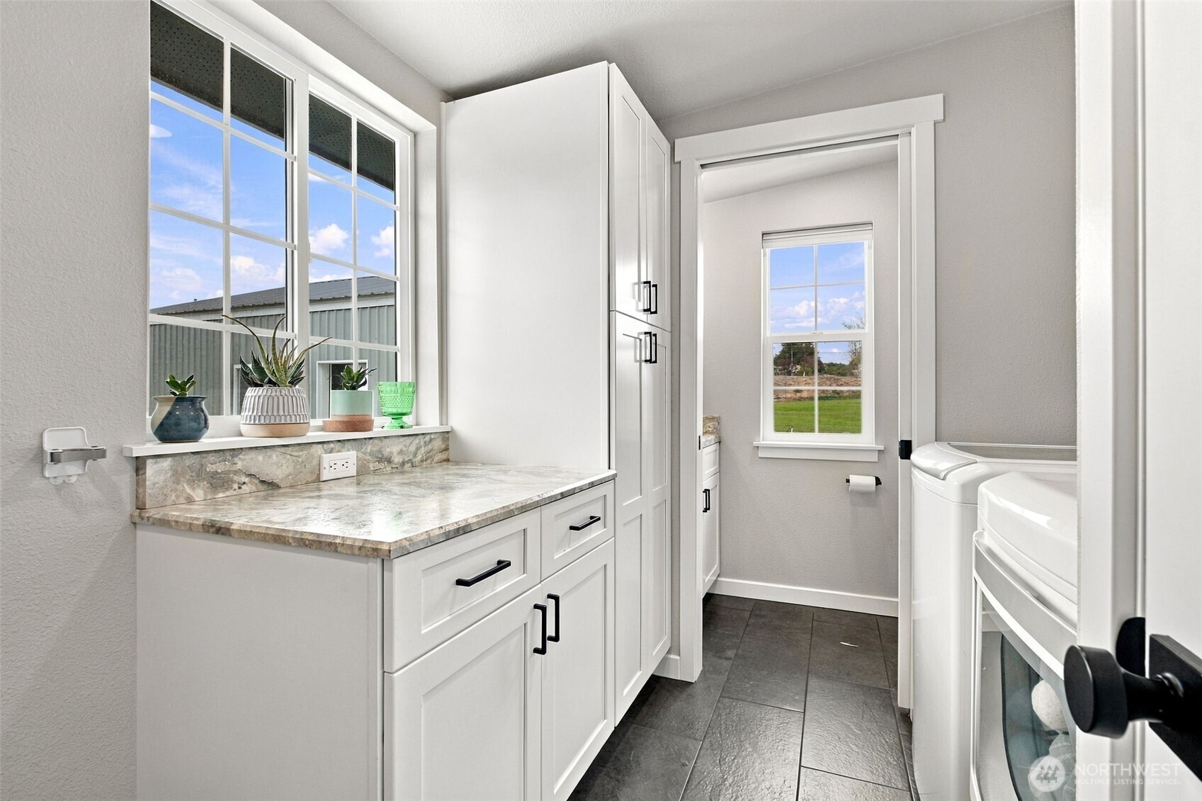61 Thunder Road Property Photo 16