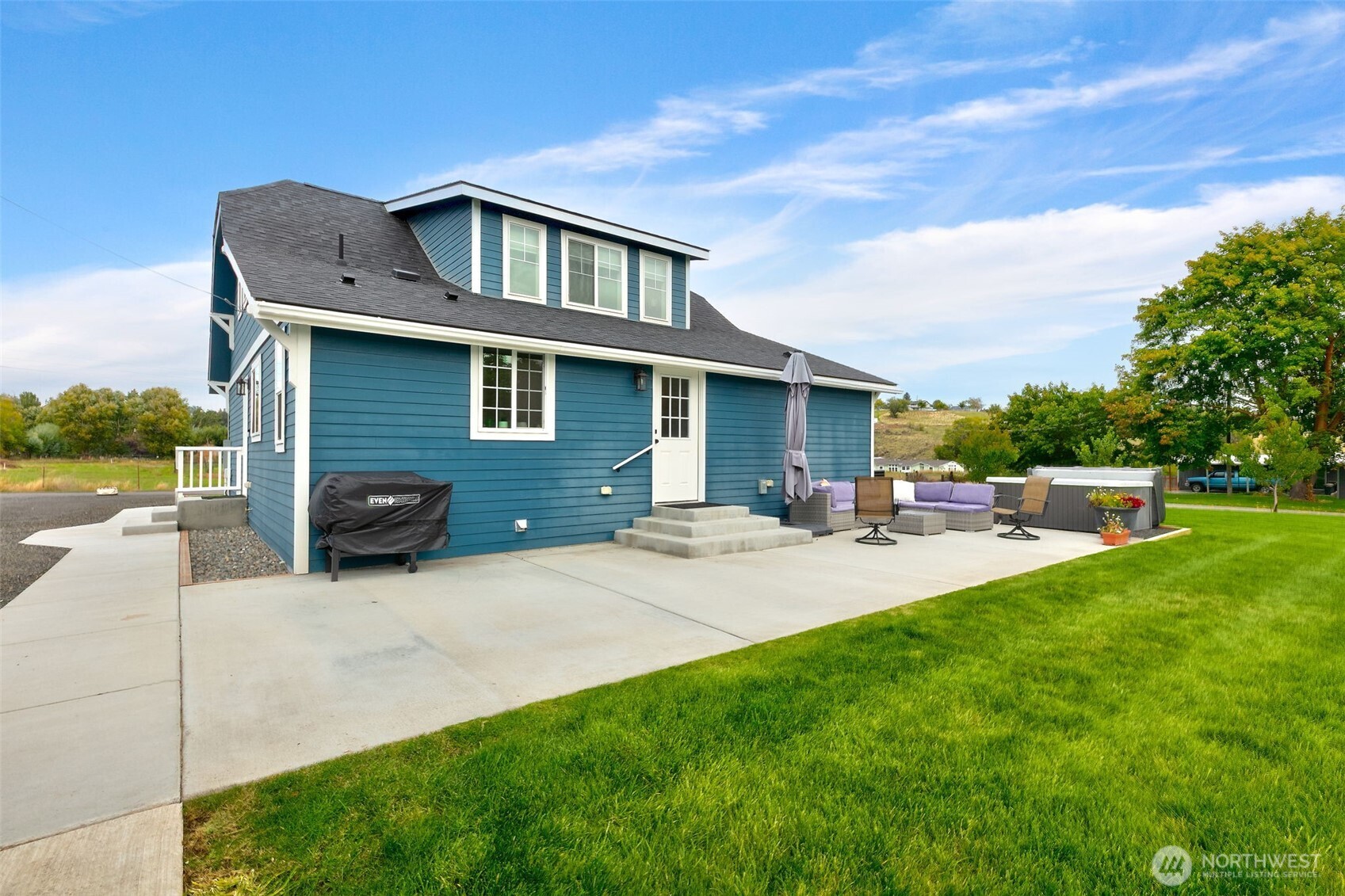 61 Thunder Road Property Photo 17