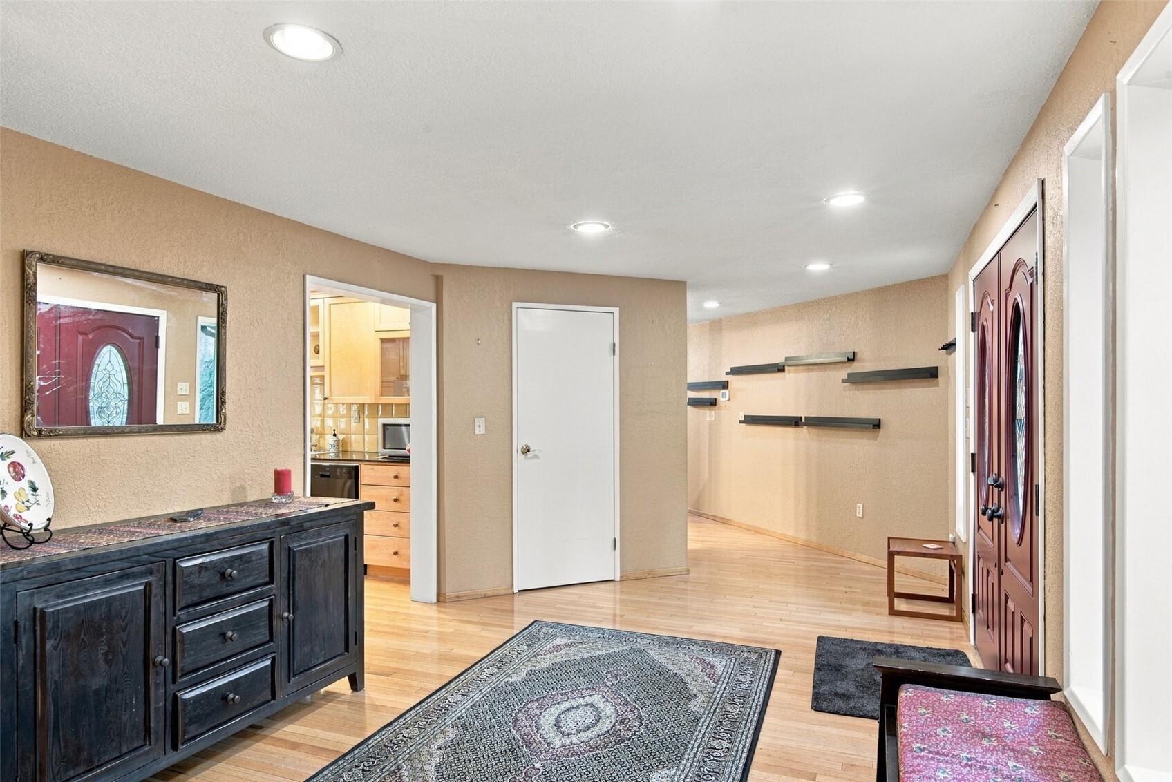 13717 214th Street Property Photo 5