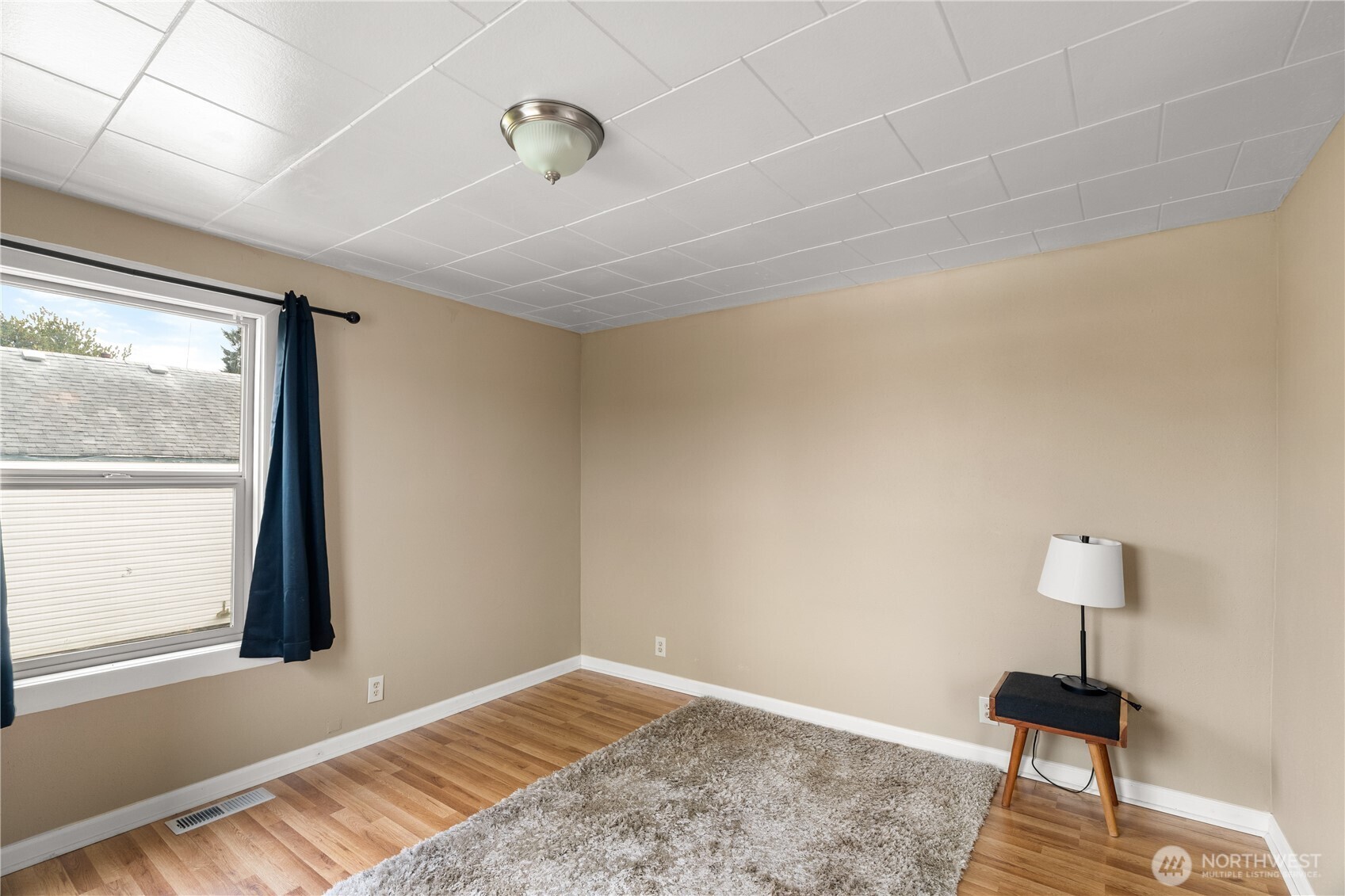317 W Pine Street Property Photo 6
