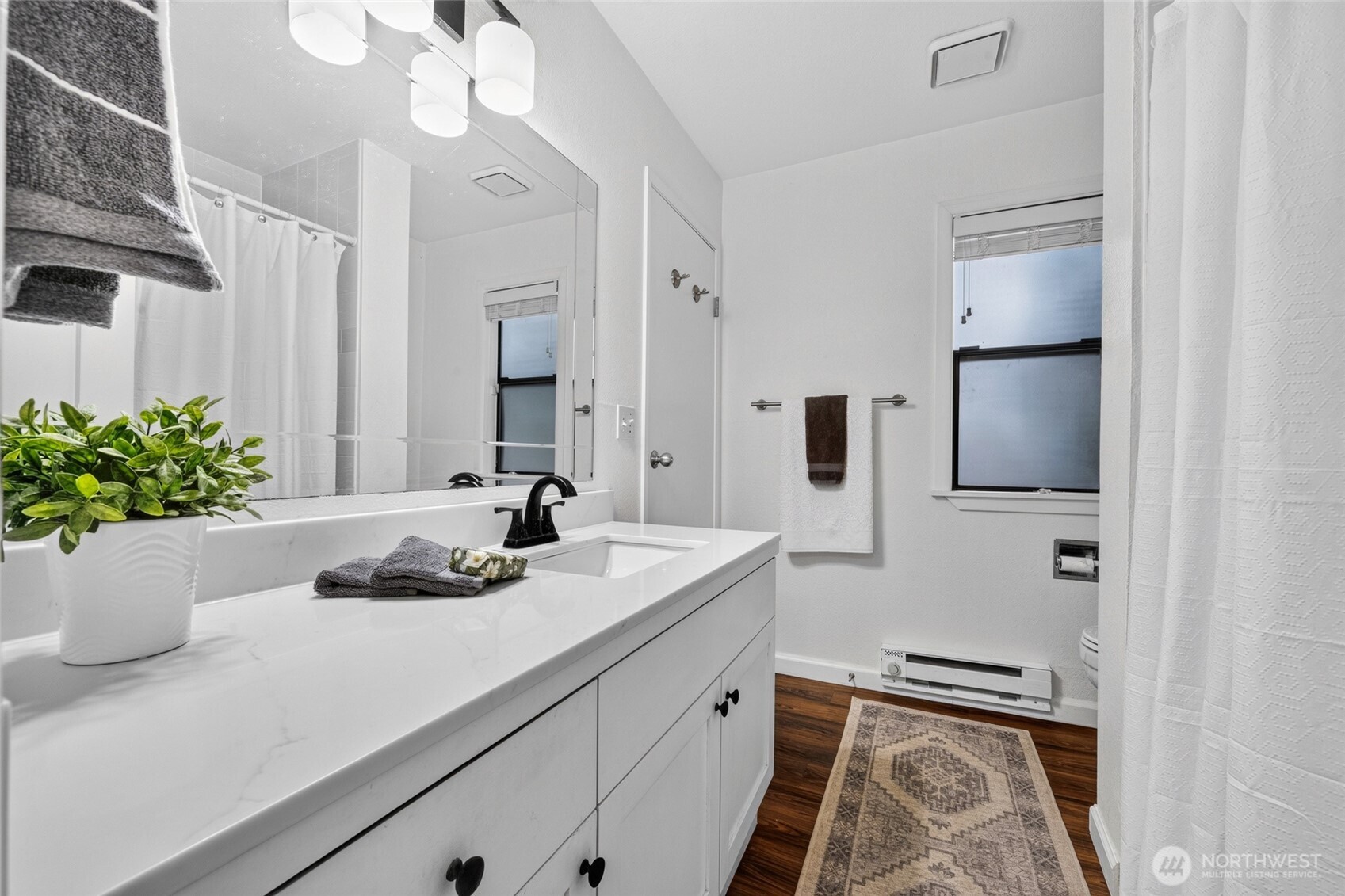 10410 Ne 32nd Place D-104 Property Photo 12