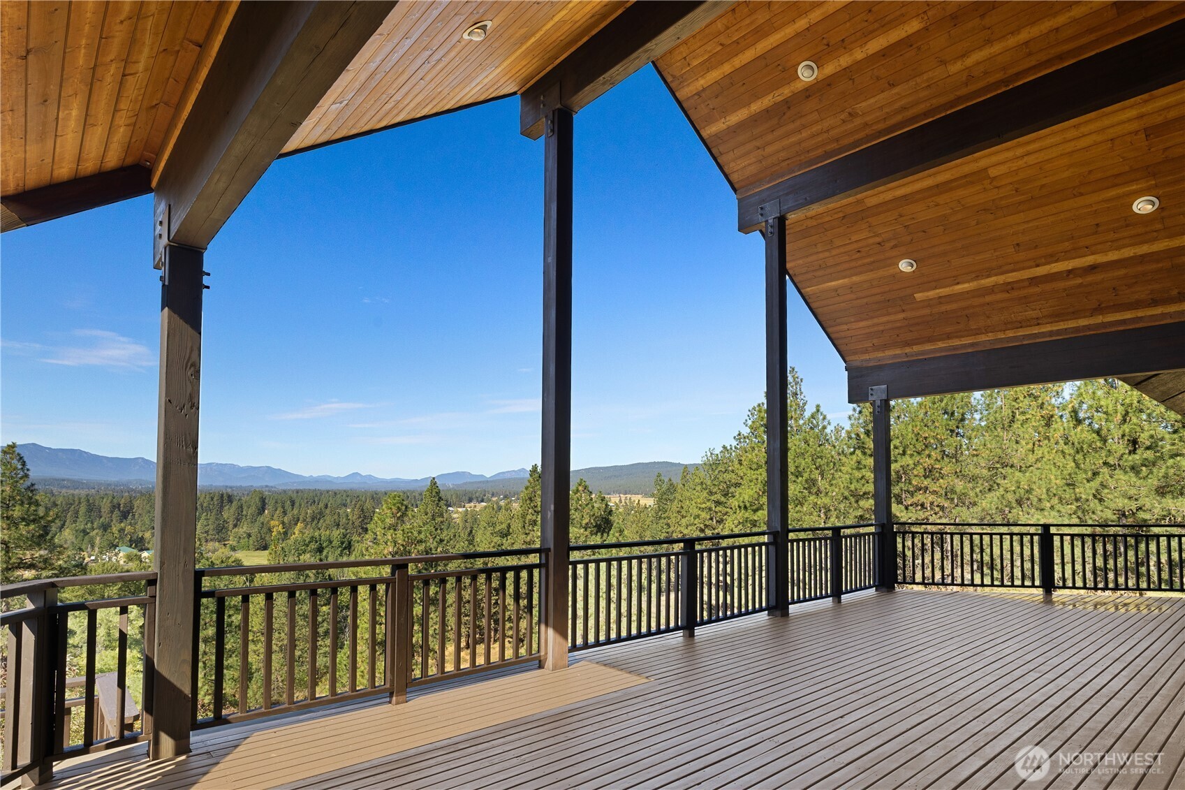 2262 Lambert Road Property Photo 16
