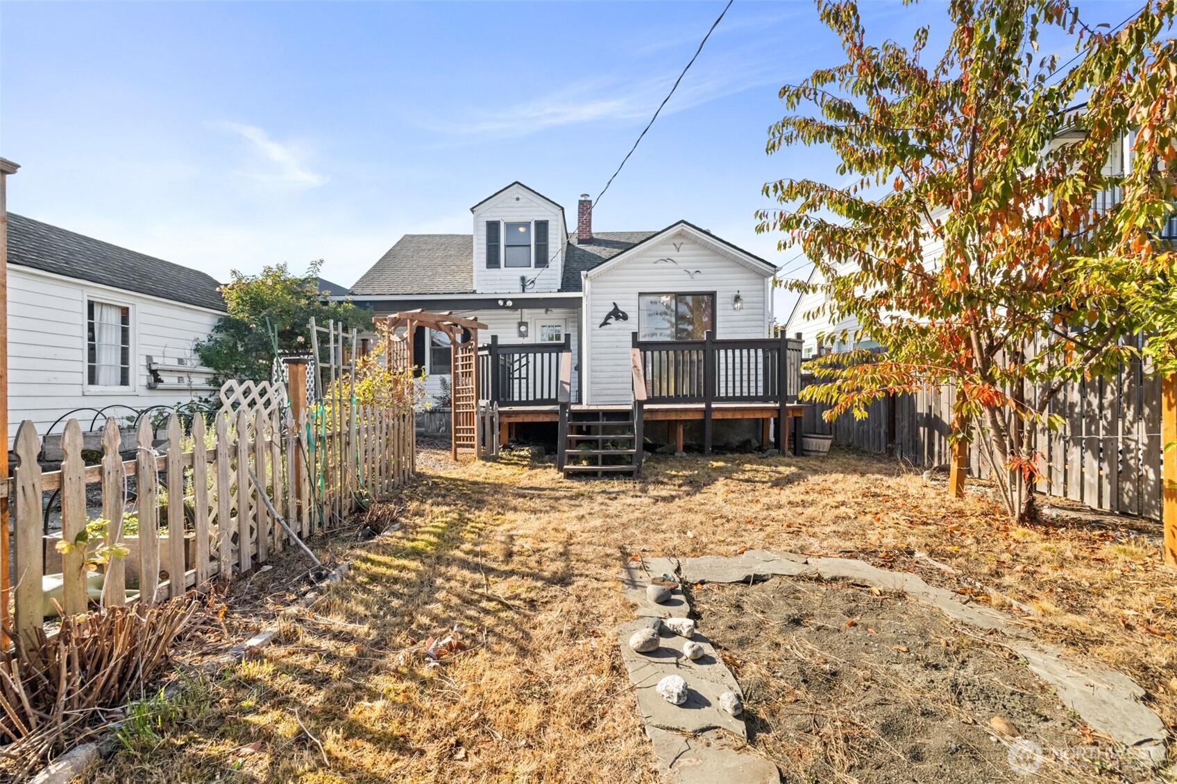 1227 E 4th Street Property Photo 30