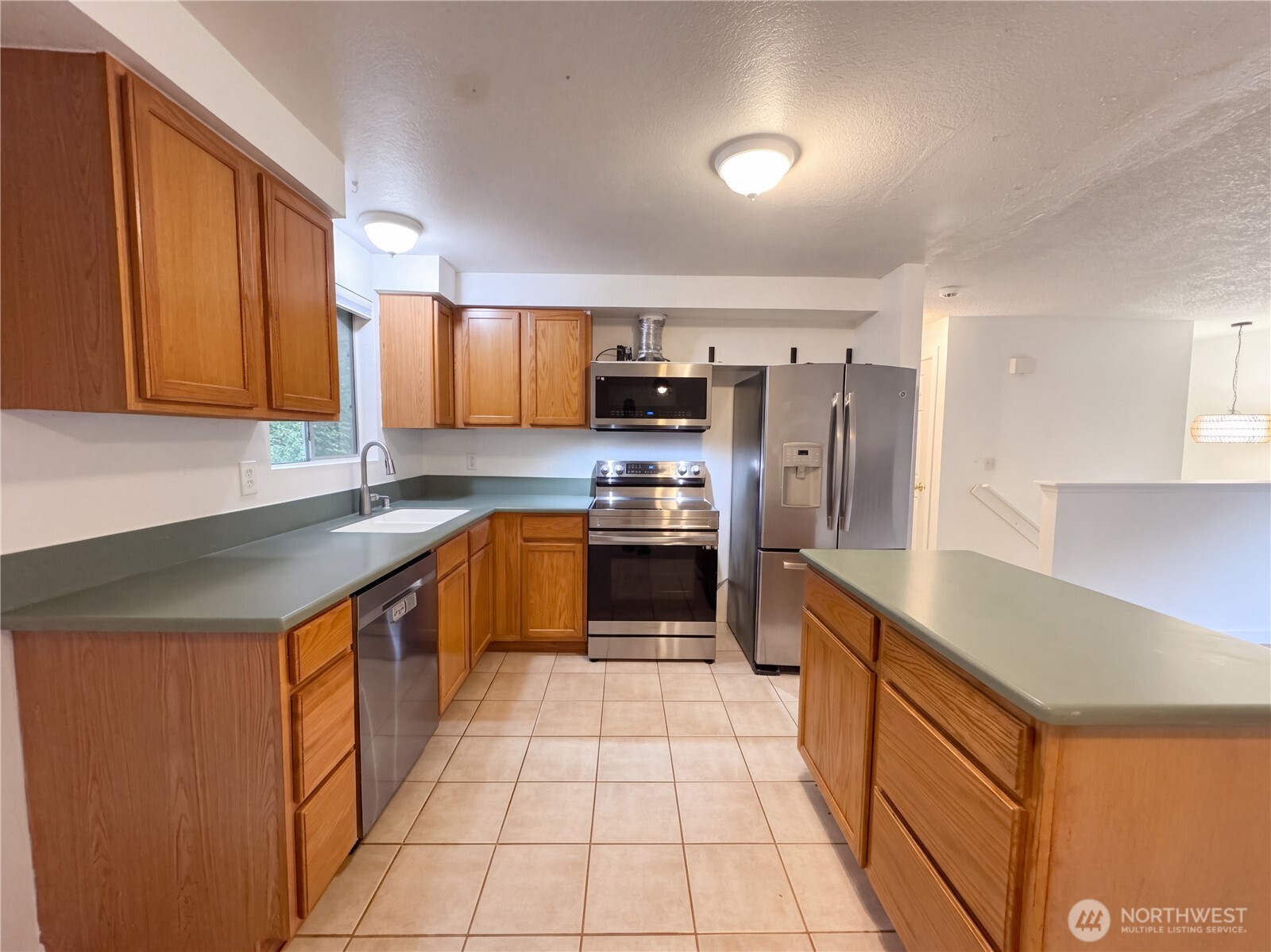 13615 97th Avenue Property Photo 2