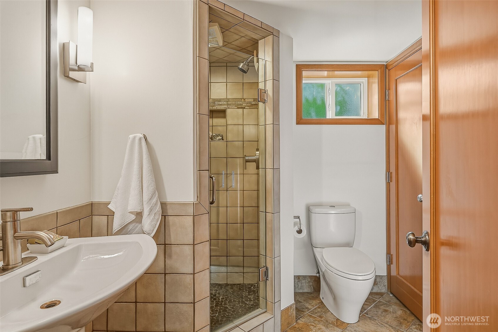 11825 8th Avenue Property Photo 27