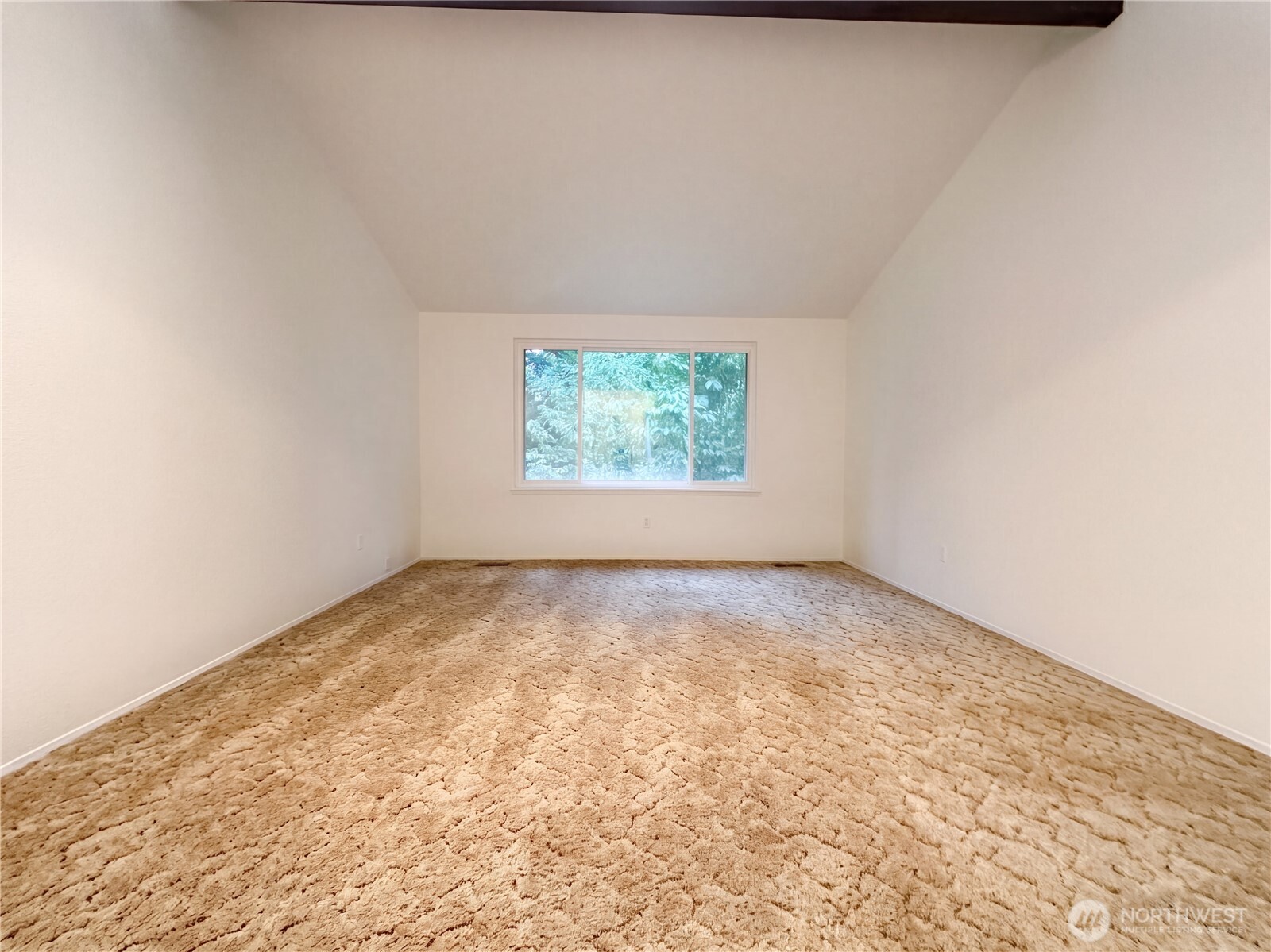 7104 36th Street Court Property Photo 3