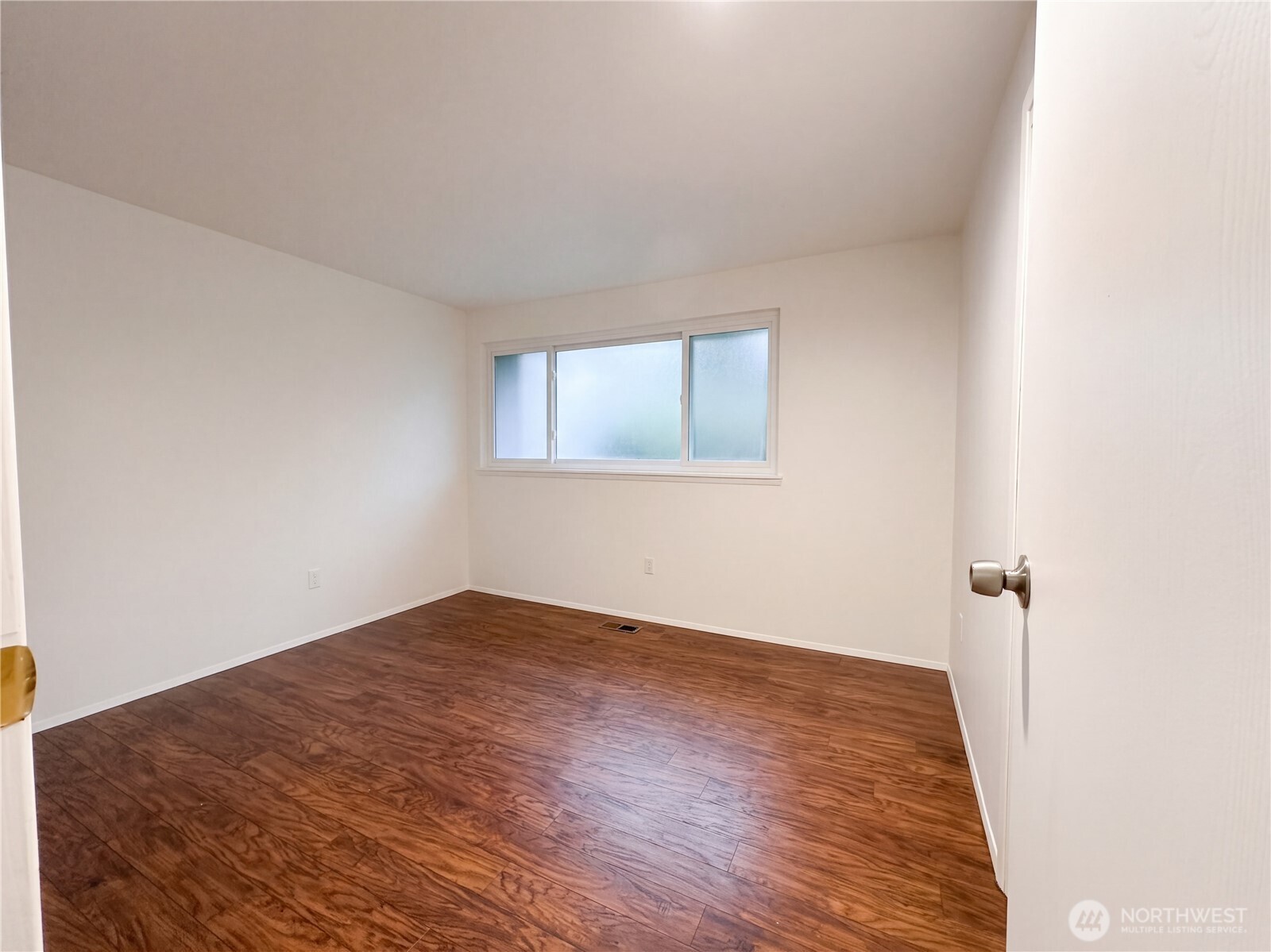 7104 36th Street Court Property Photo 12
