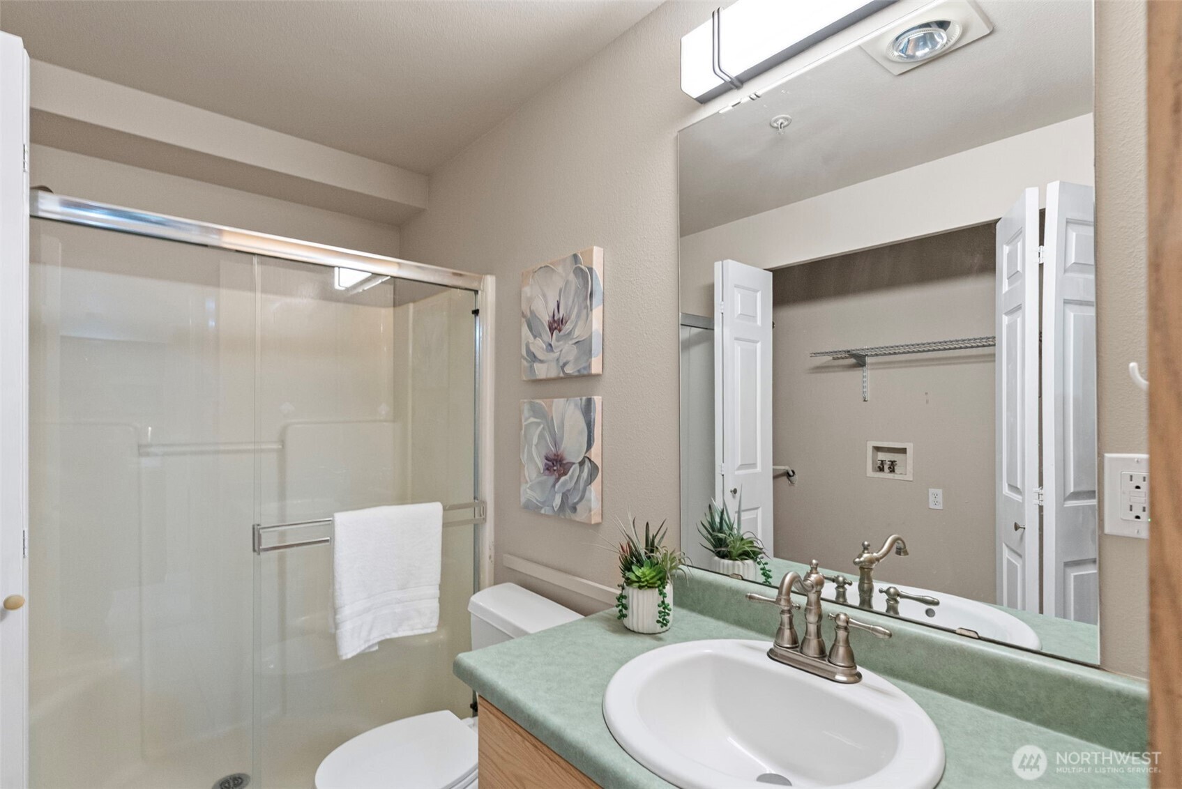 4701 Nw Walgren Drive 204 Property Photo 15