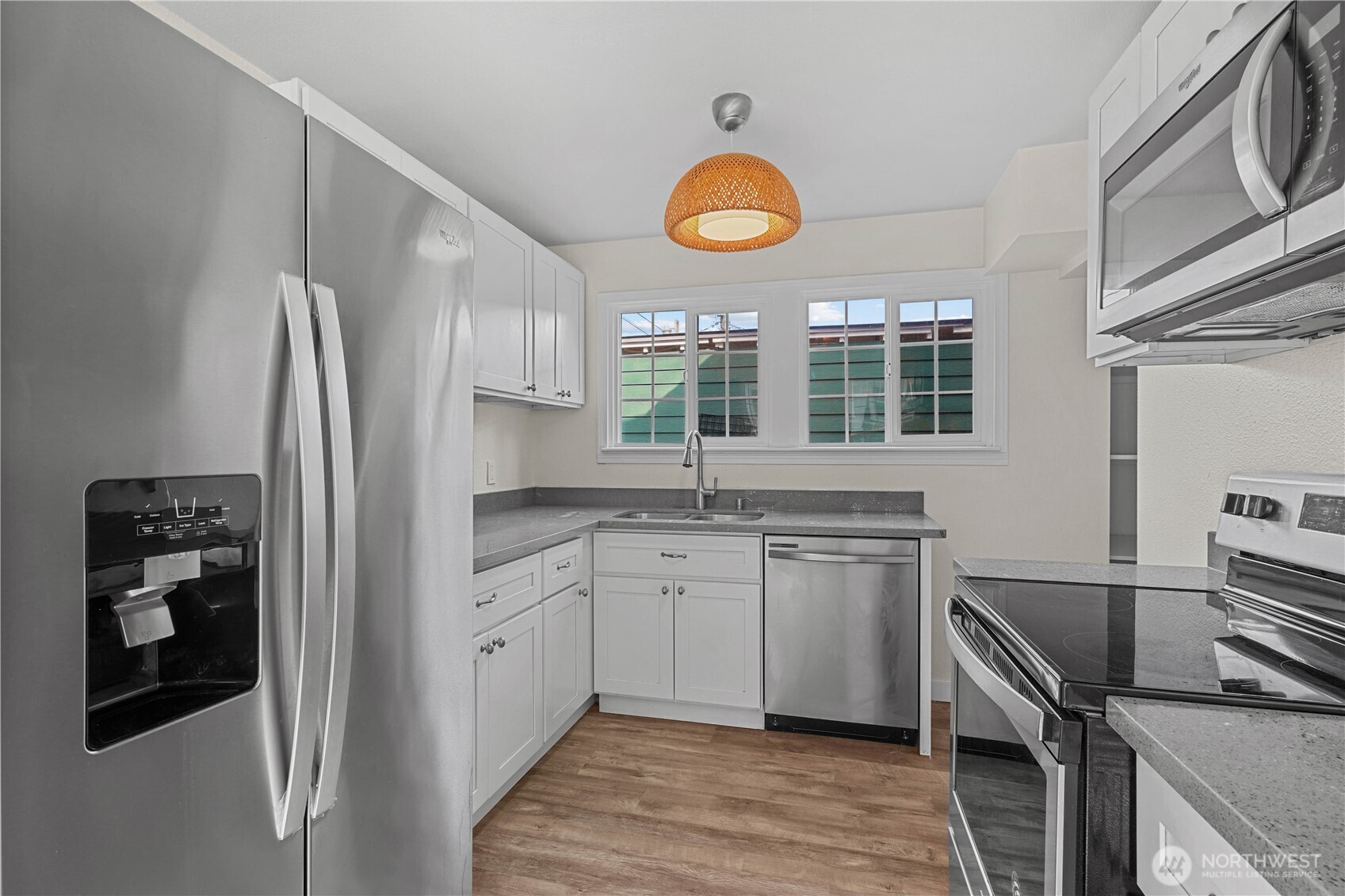 4024 E G Street Property Photo 11