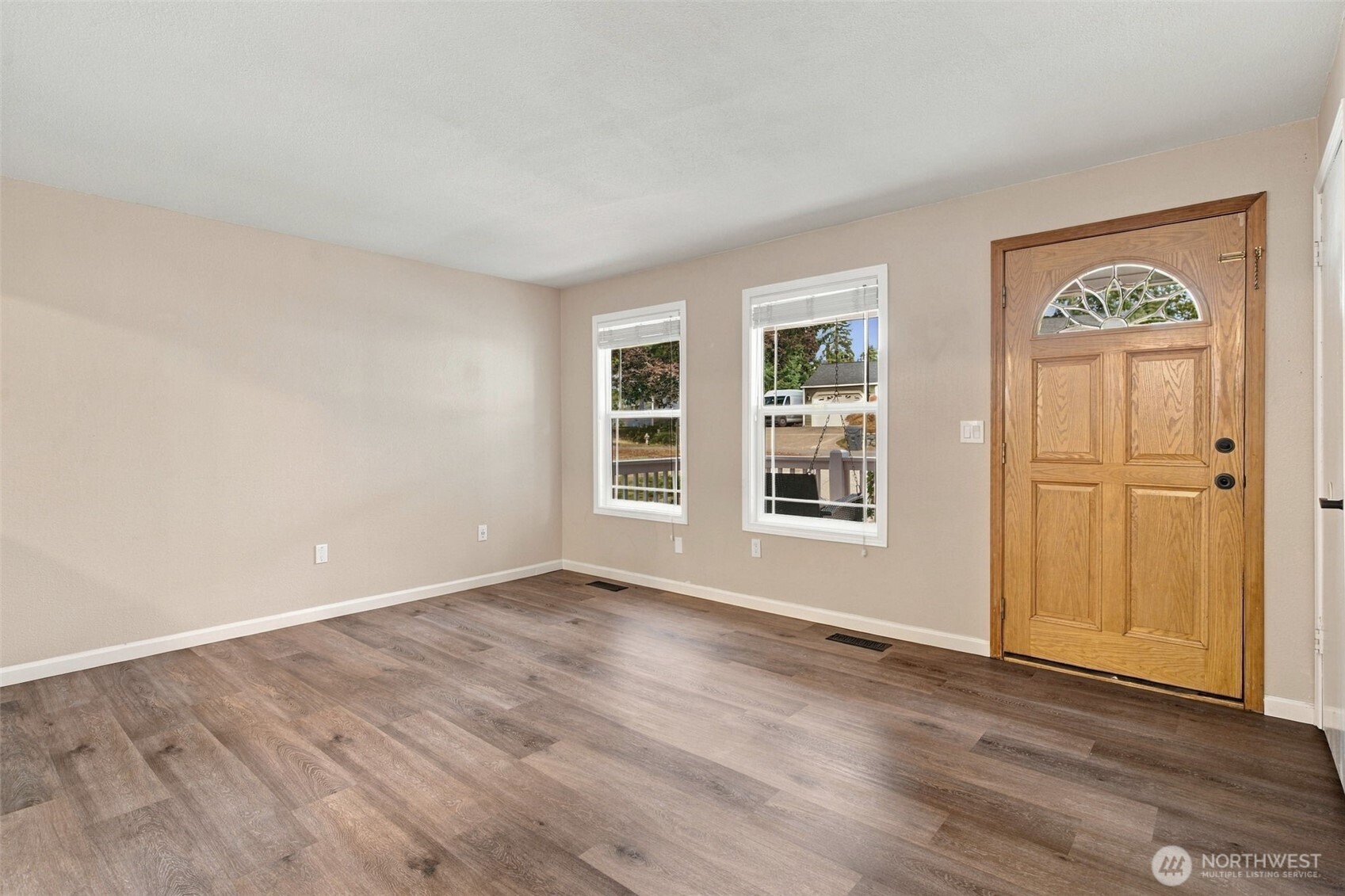 15706 97th Avenue Ct Property Photo 10