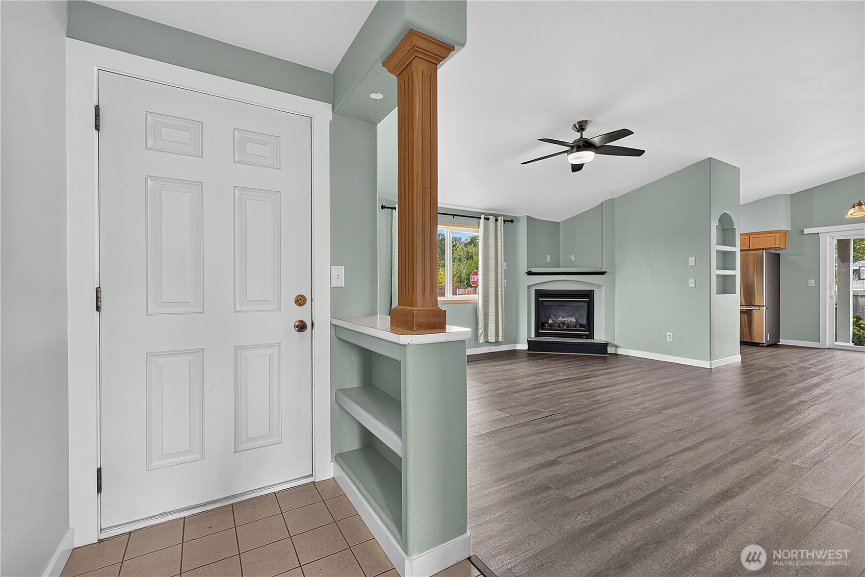 4744 Sandcastle Drive Property Photo 3