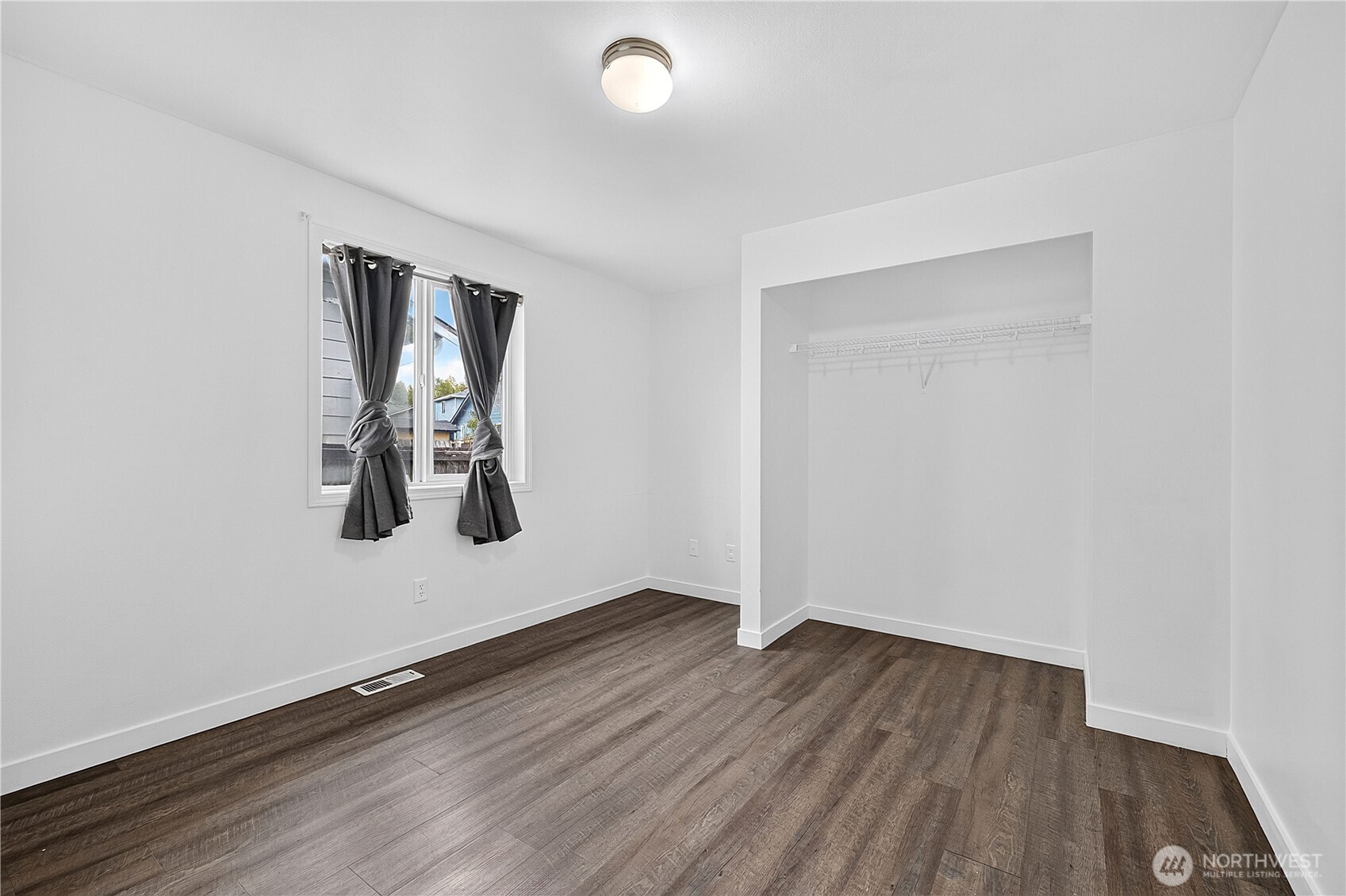 4744 Sandcastle Drive Property Photo 12