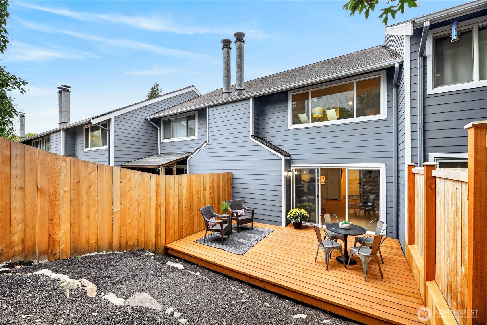 9738 Ashworth Avenue Property Photo 14