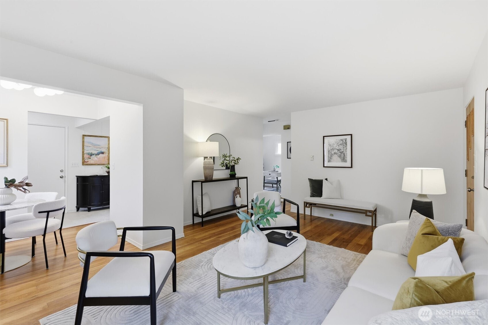 2907 18th Street Property Photo 2