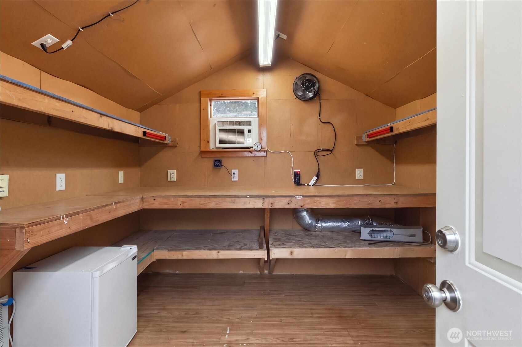 2907 18th Street Property Photo 19